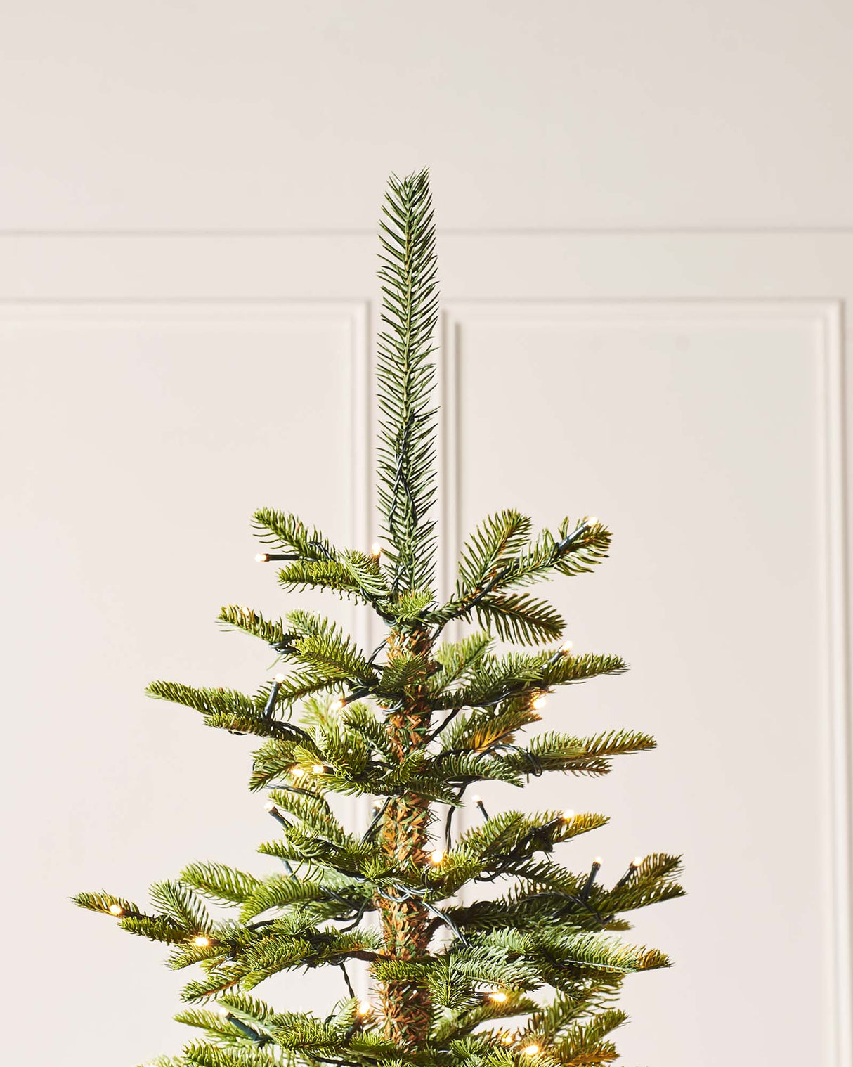 Pre-Lit Sugar Pine Christmas Tree, 6 ft