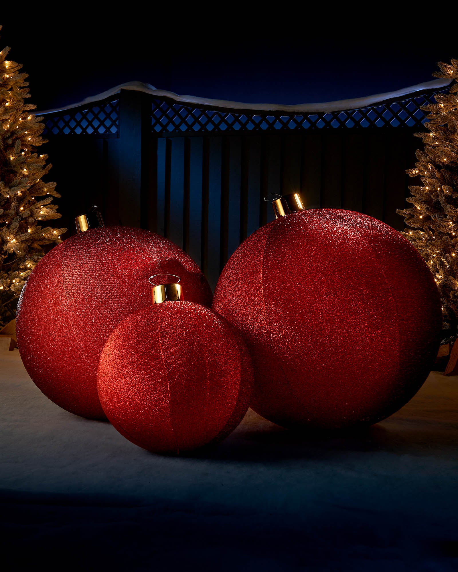 Inflatable Tinsel Christmas Bauble, Red, 76 cm