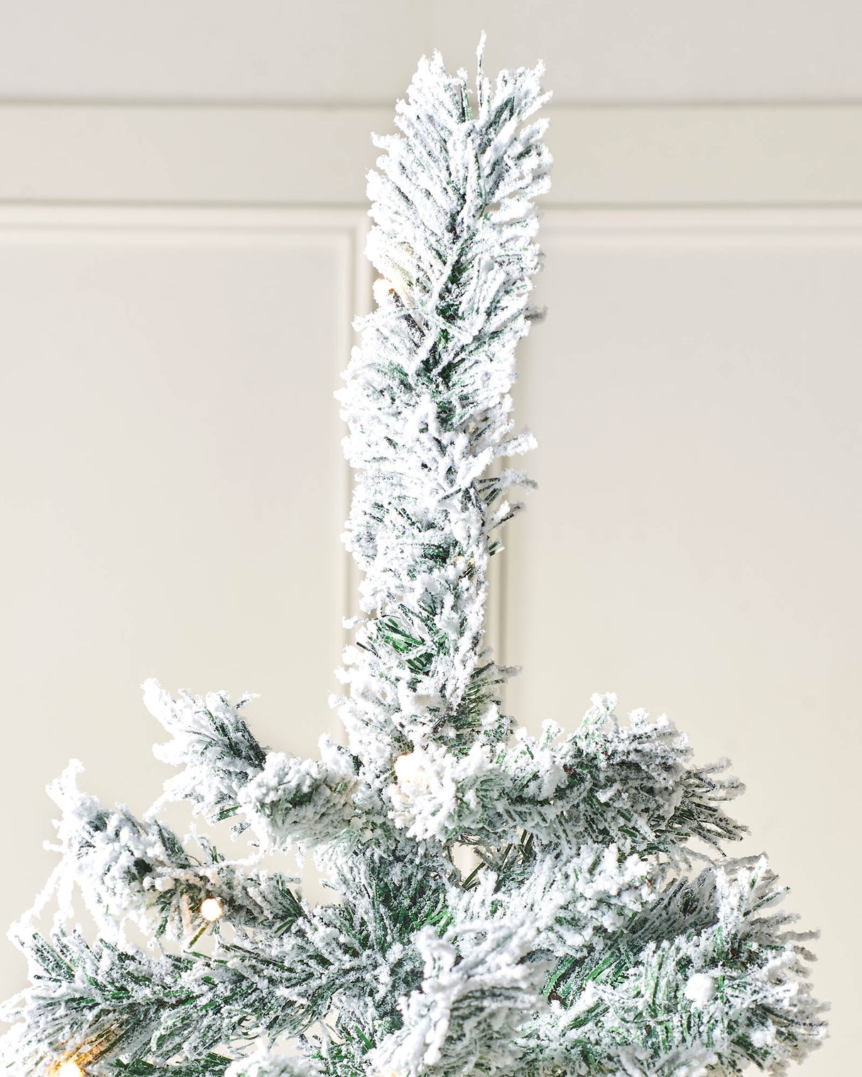 Pre-Lit Snow Flocked Mixed Pine Christmas Tree, 7 ft