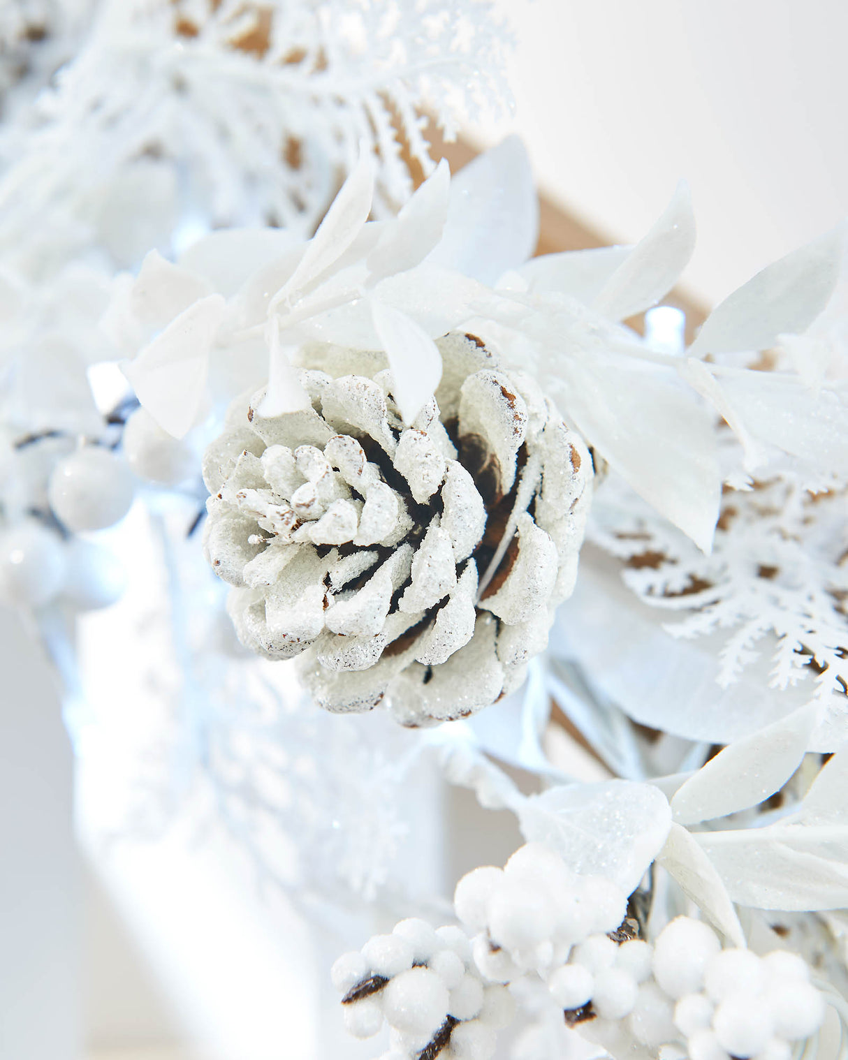 Pre-Lit White Garland, 9 ft