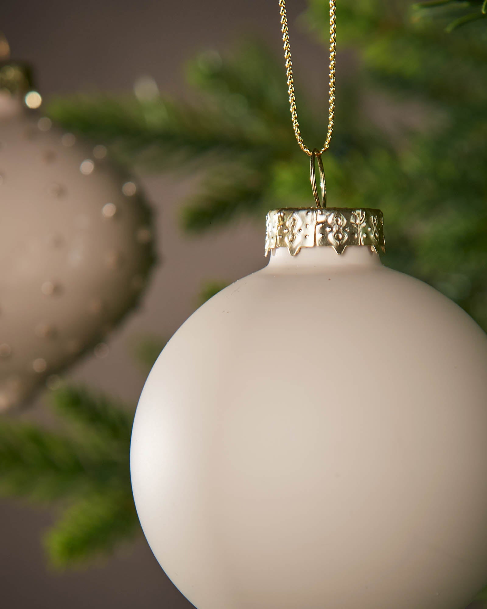 Set of 20 Glass Baubles, Latte