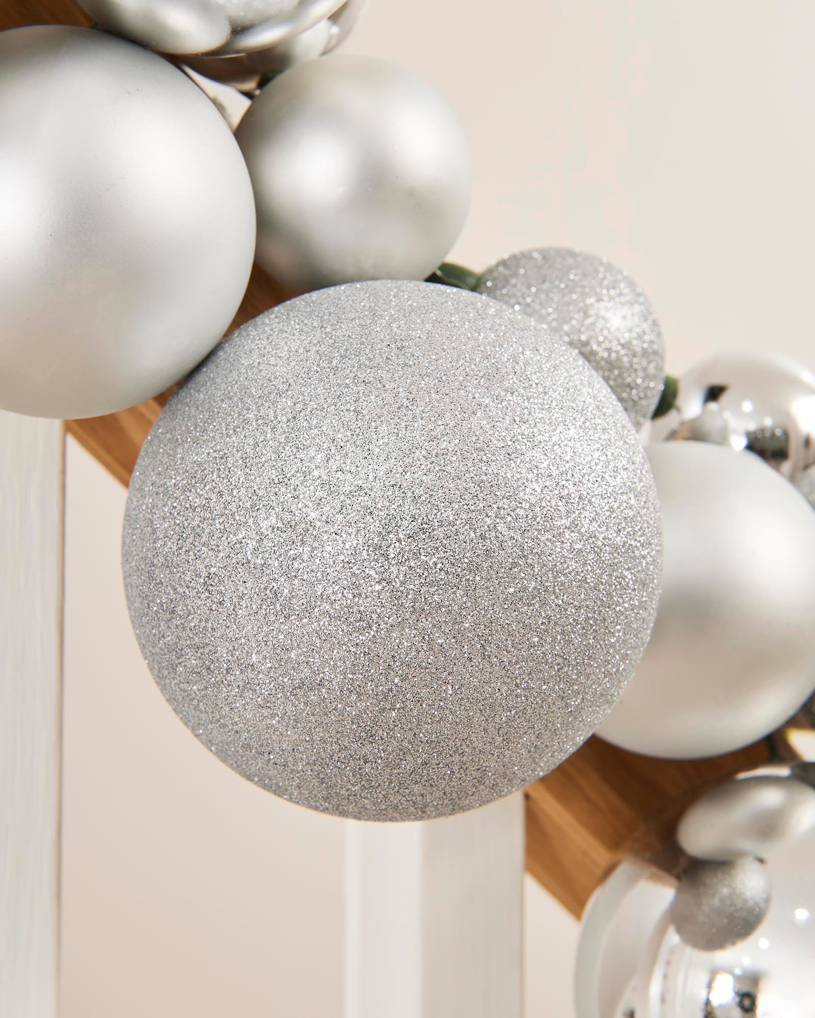 Silver Bauble Garland, 9 ft