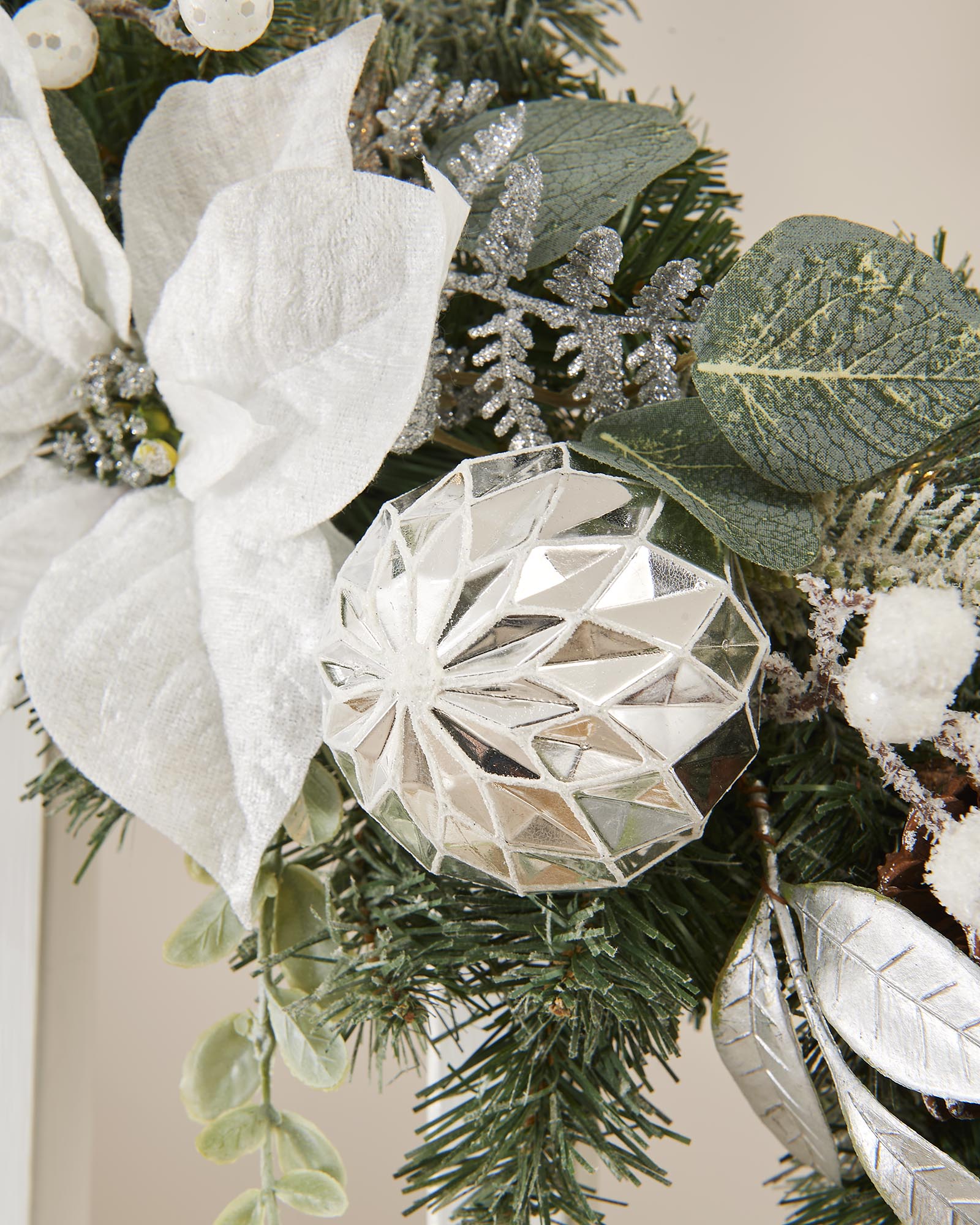 Pre-Lit Decorated Garland, White & Silver, 6 ft