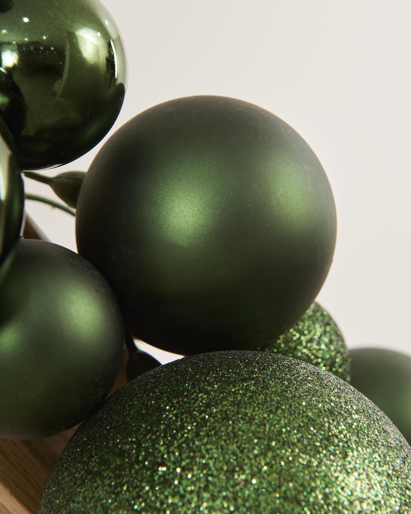 Sage Green Bauble Garland, 9 ft
