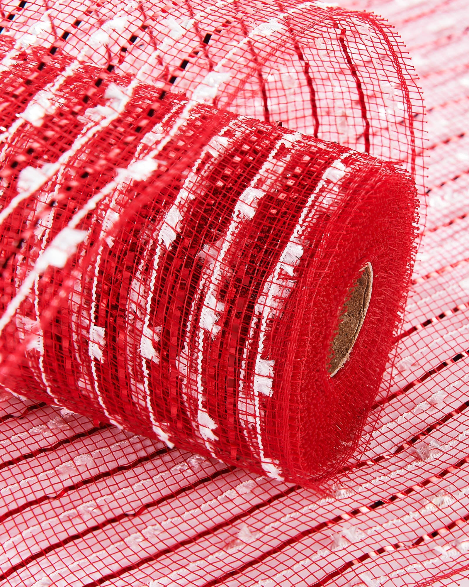 Red and White Decorative Mesh Roll with Red Foil, 9 m