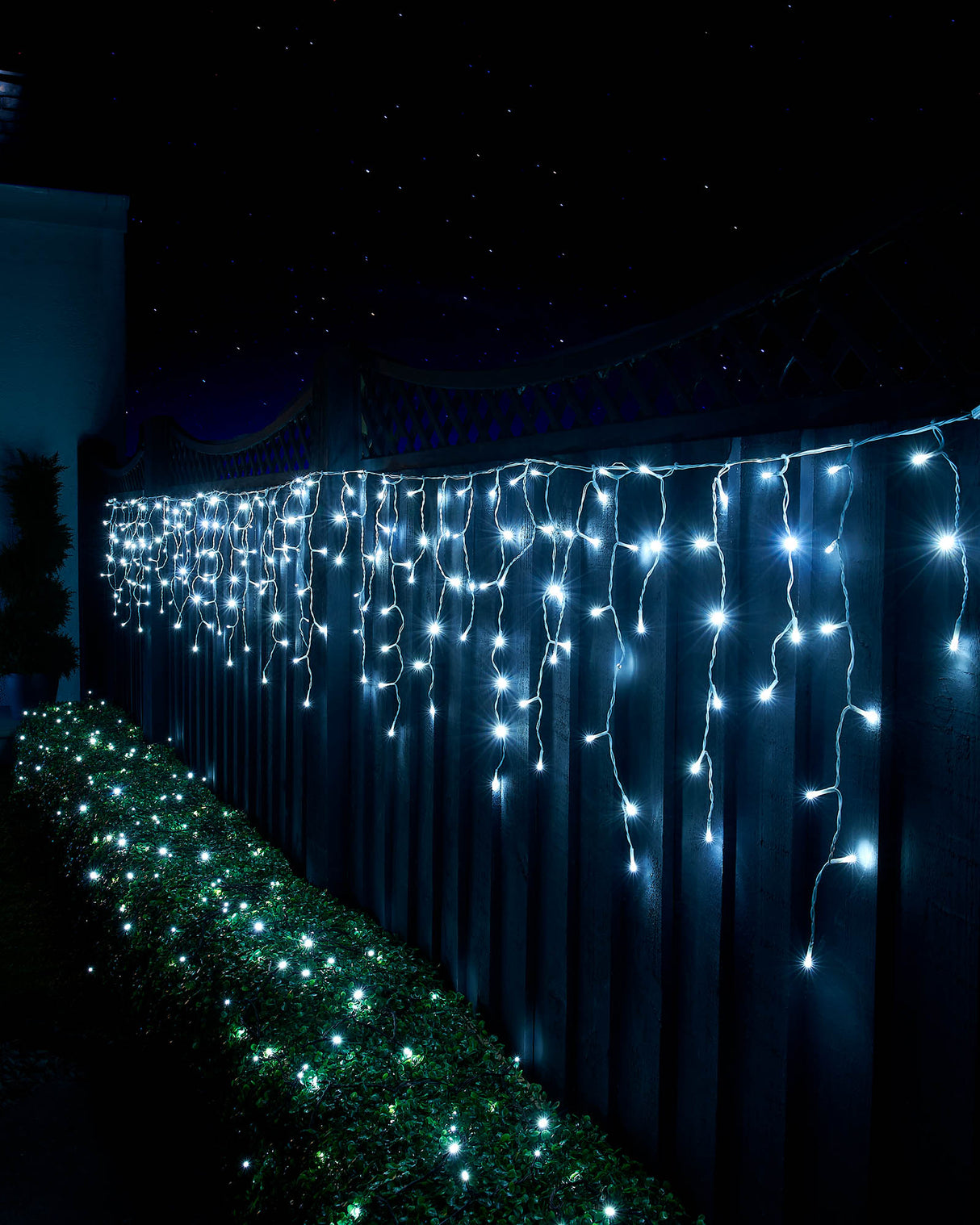 LINK UP LED Icicle Lights, White Cable, White