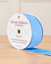 Roll of 6 cm ice blue double-sided wired velvet ribbon with satin reverse, measuring 9 m.