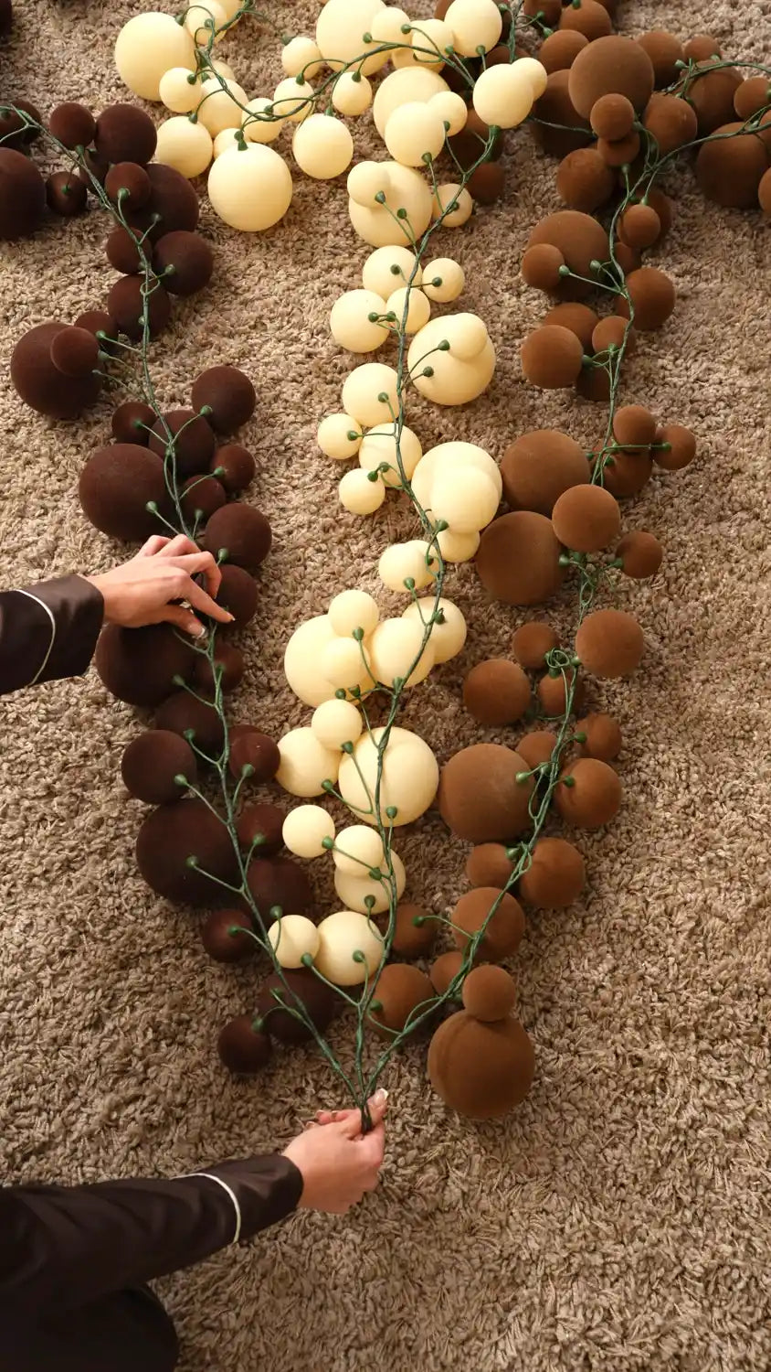 Intertwine Your Velvet Bauble Garlands