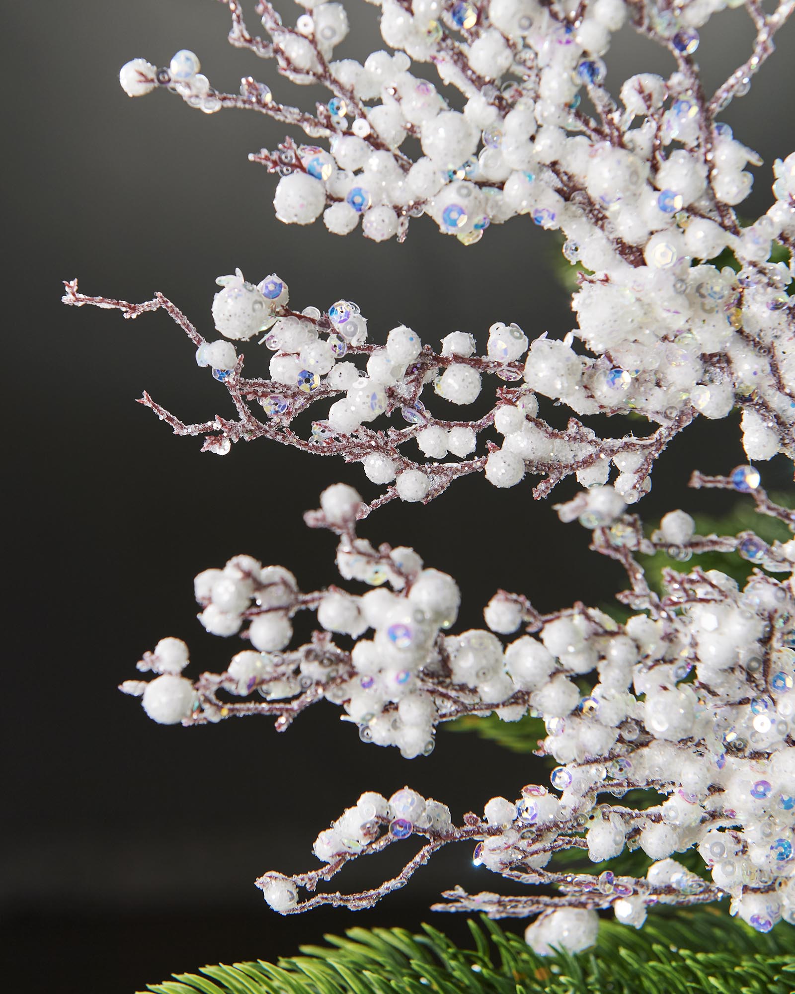 Pearls Crystal Spray, White, 63 cm