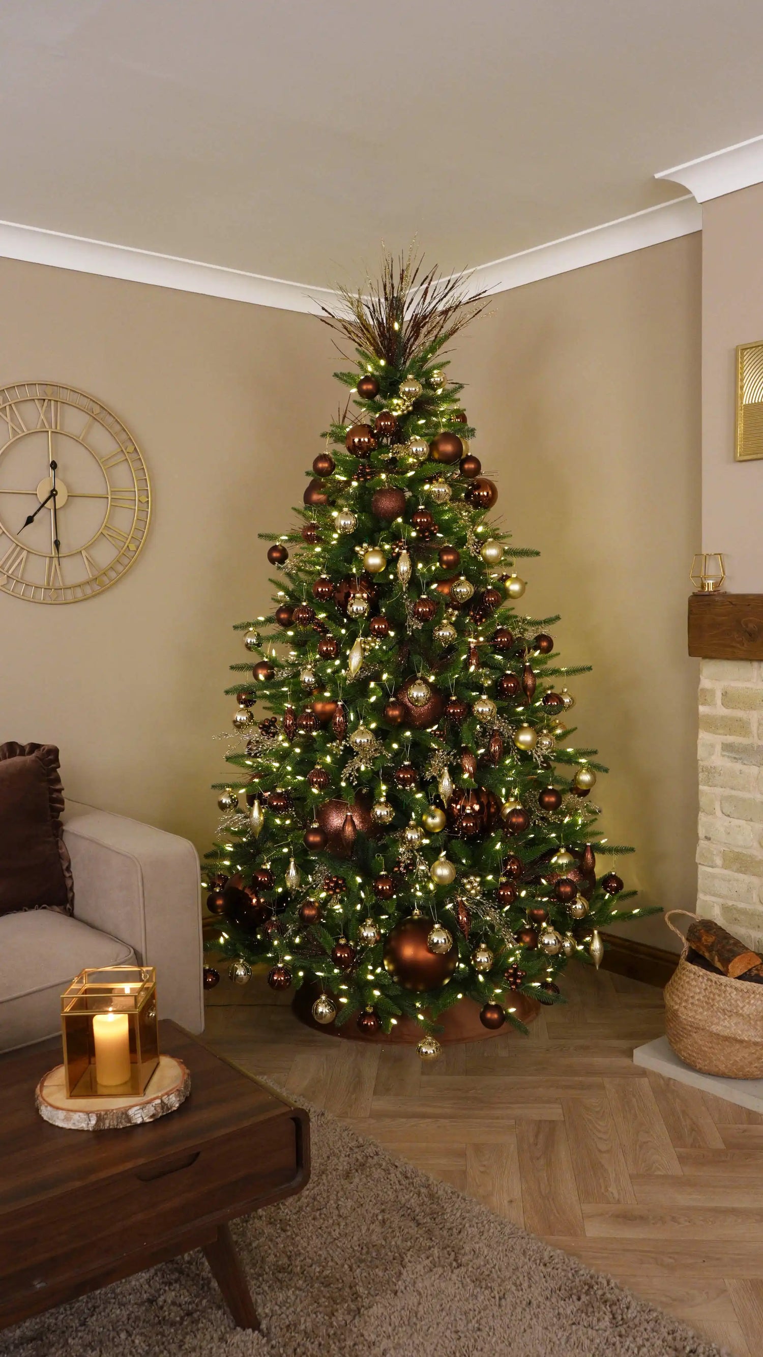 Create an Espresso and Gold Wispy Tree Topper