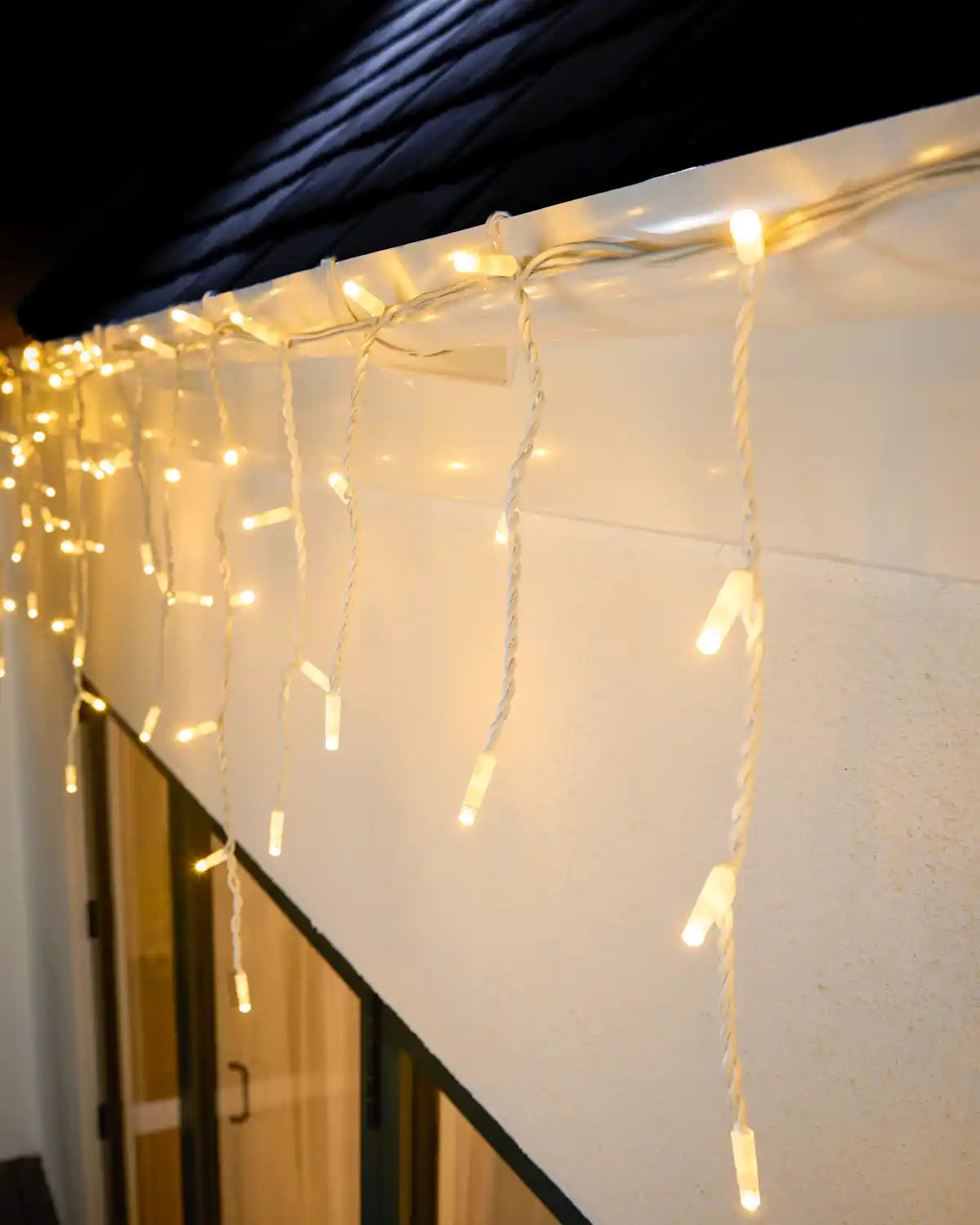 Pro Series Connectable Icicle Lights, Warm White