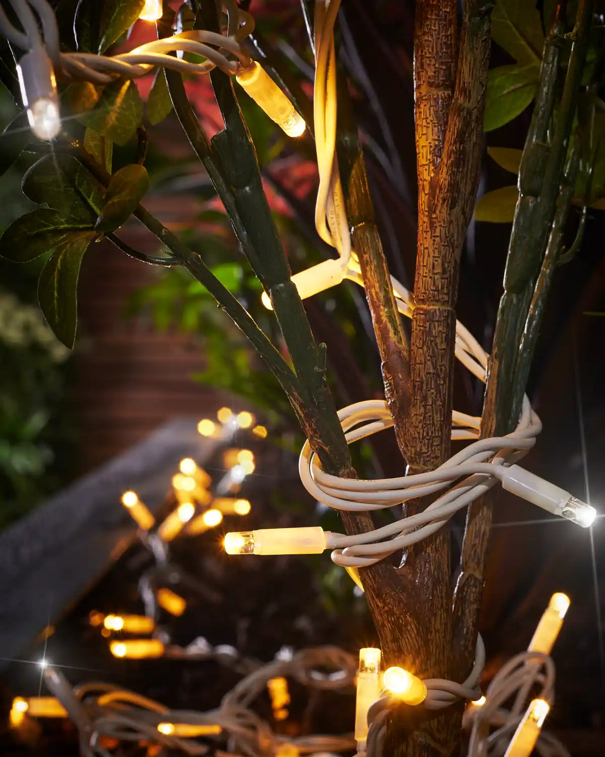 Pro Series Connectable Twinkle String Lights, Warm White / White