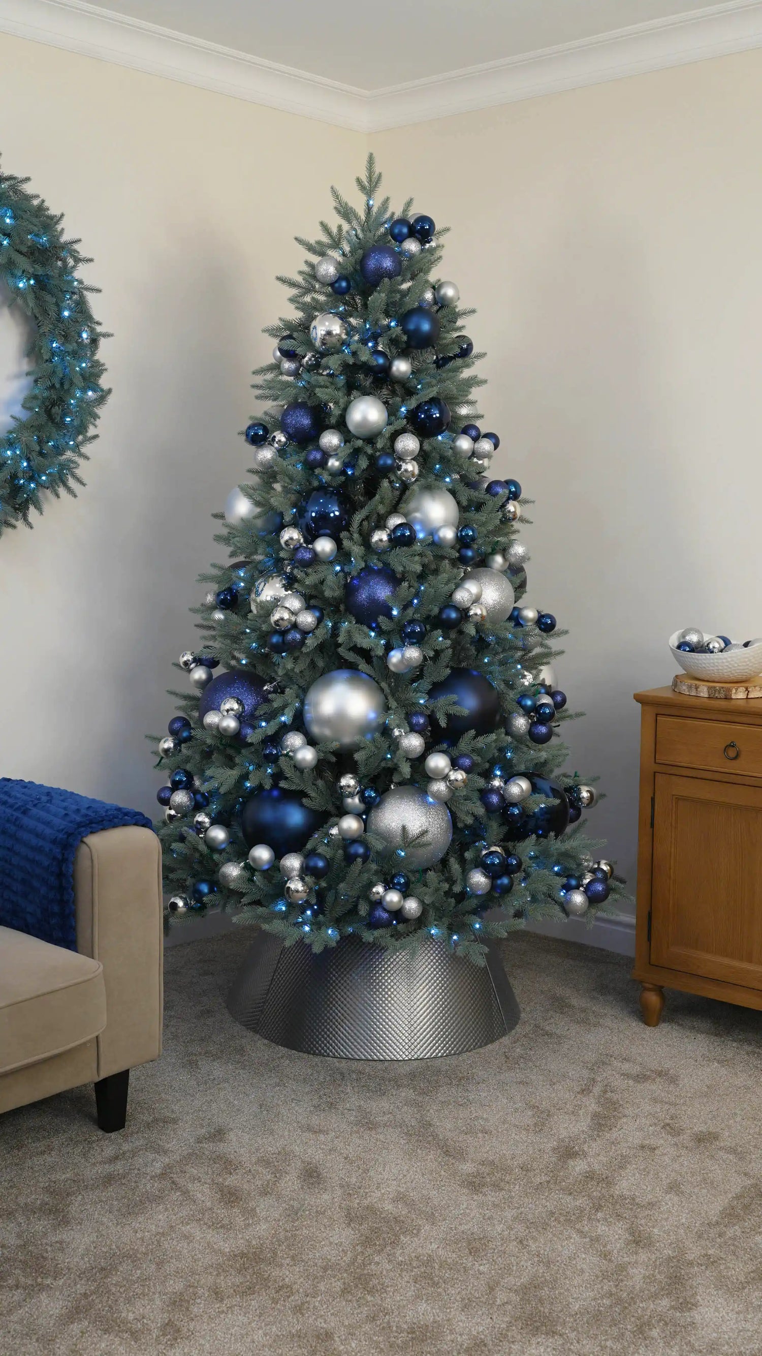 Add Navy and Silver Bauble Clusters