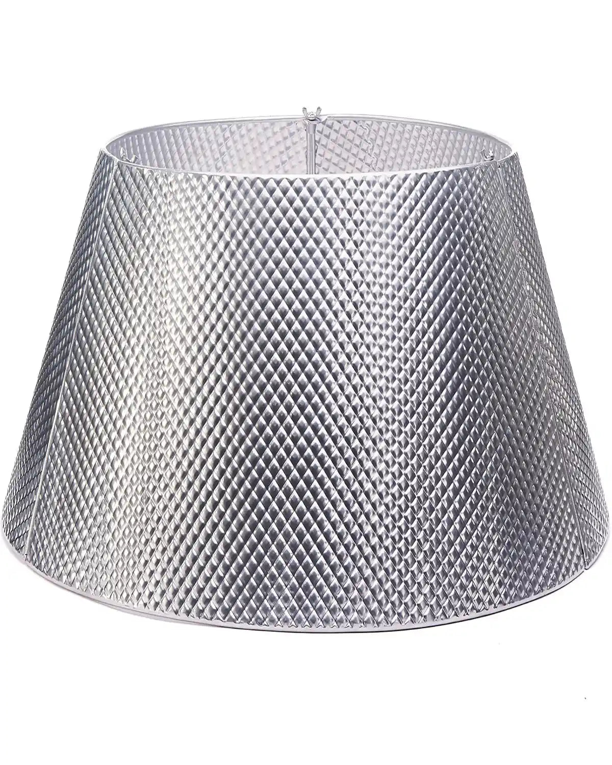 Quilted Metal Tree Collar, Silver, 71 cm on a White background