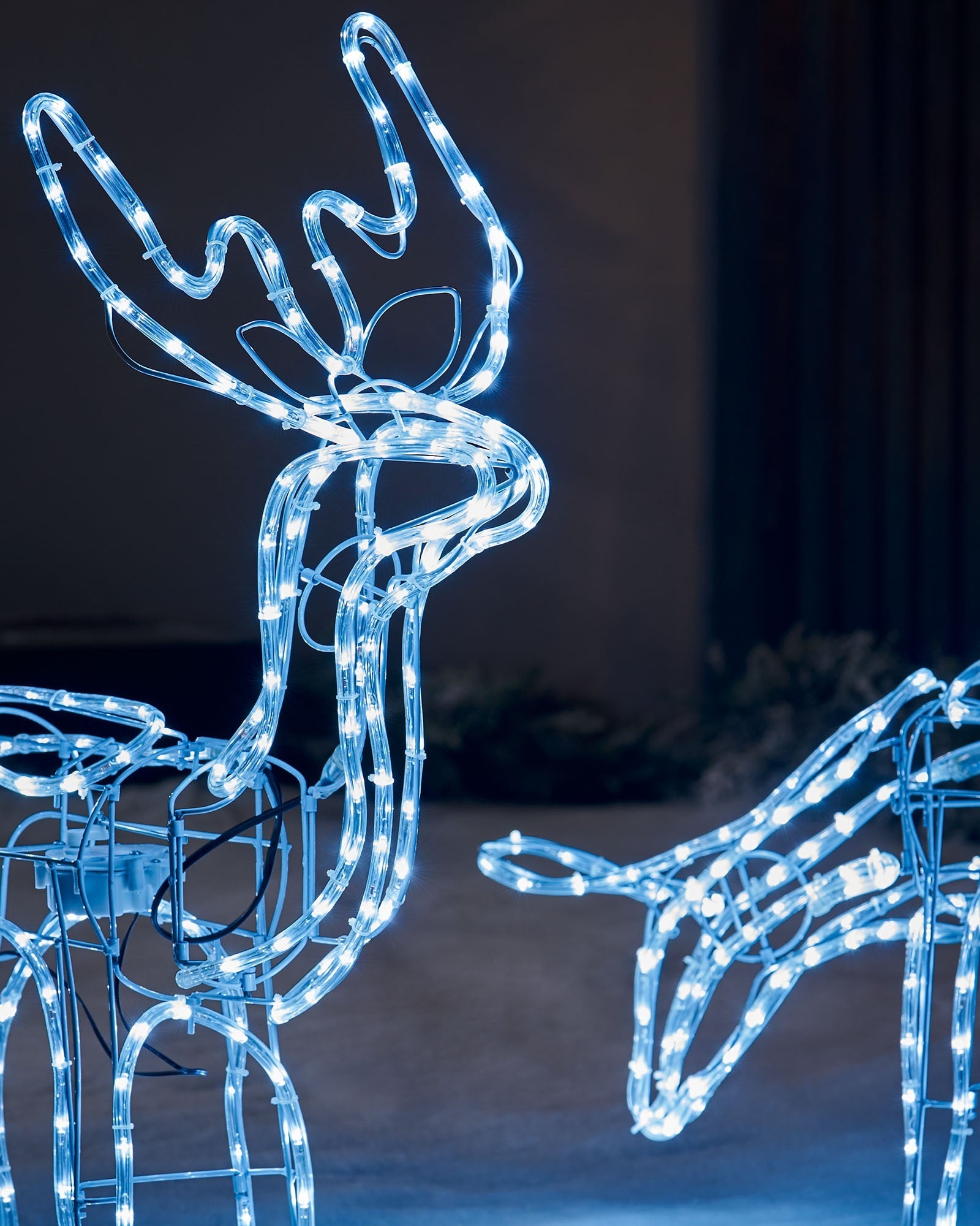 Pre-Lit 3D Animated Reindeer Pair, Silhouette, 88 cm