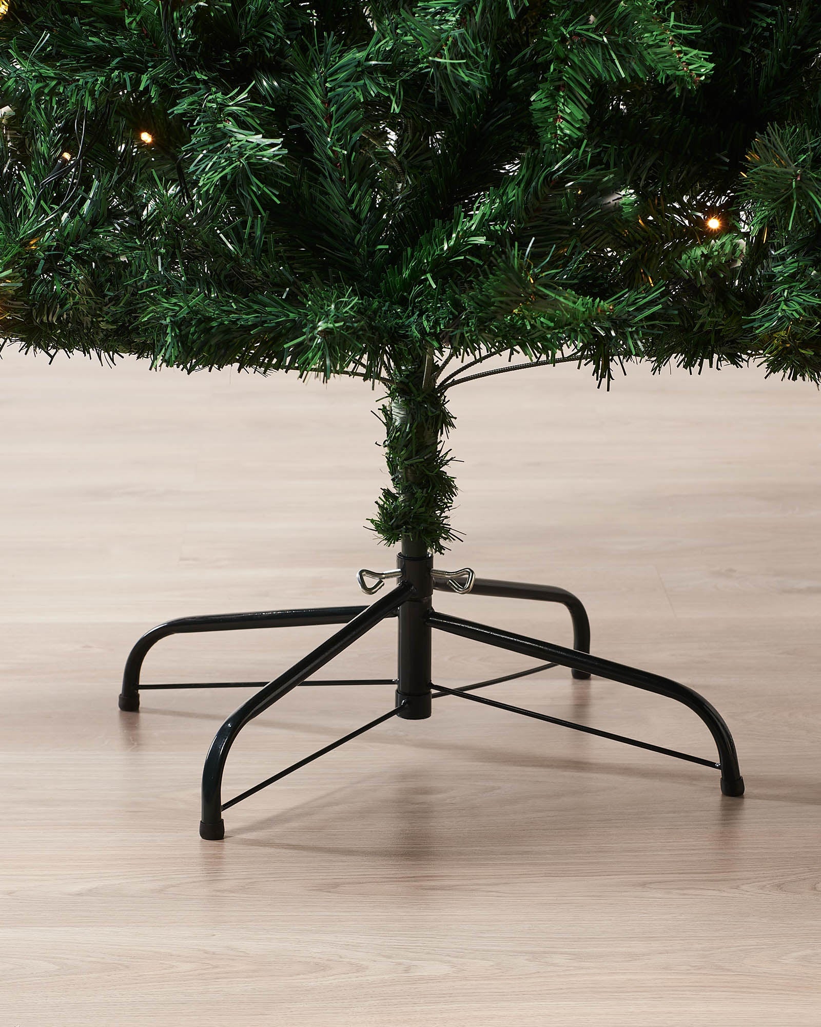 Pre-Lit Mixed Pine Christmas Tree, 7 ft