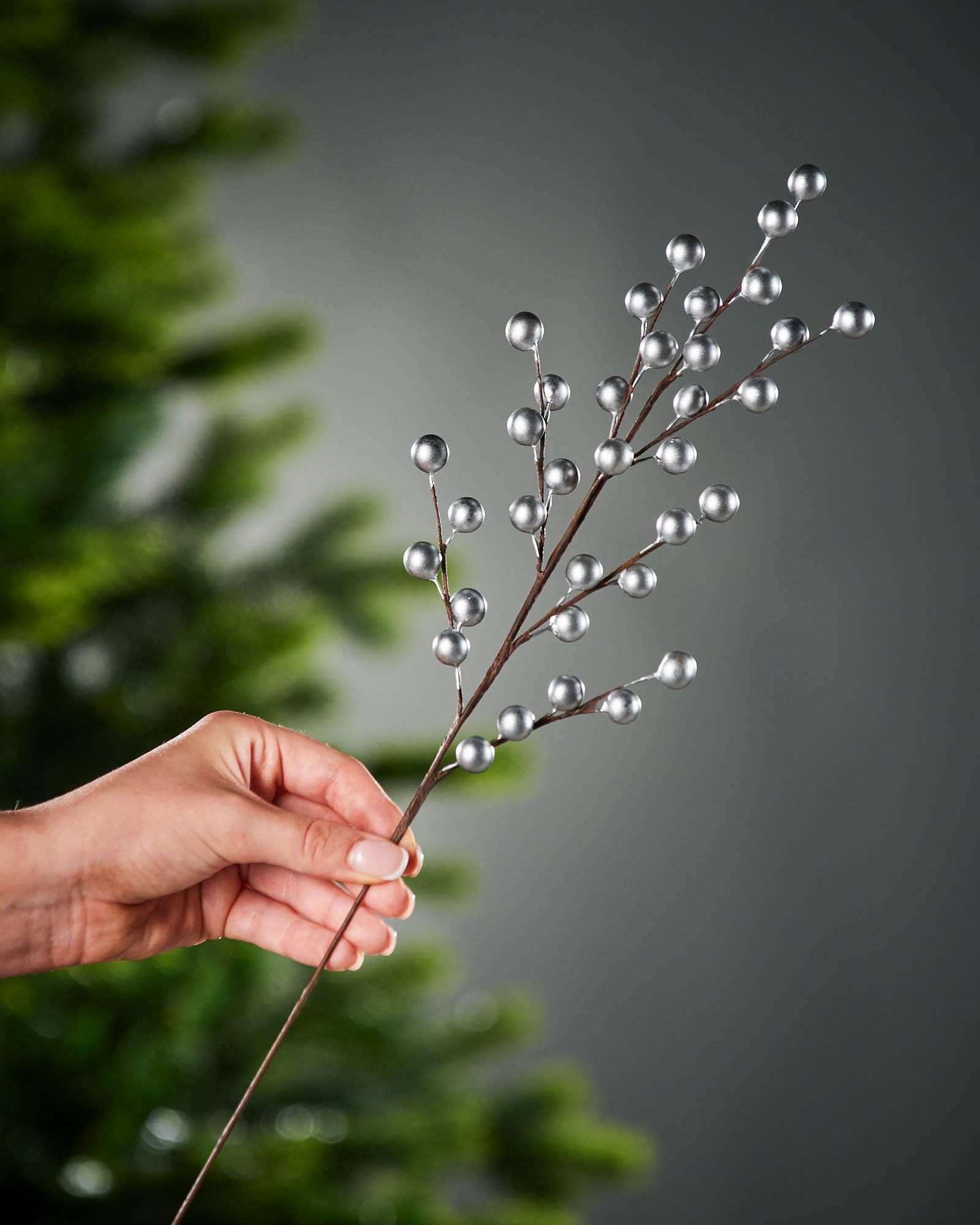 Silver Berry Christmas Tree Spray, 45 cm