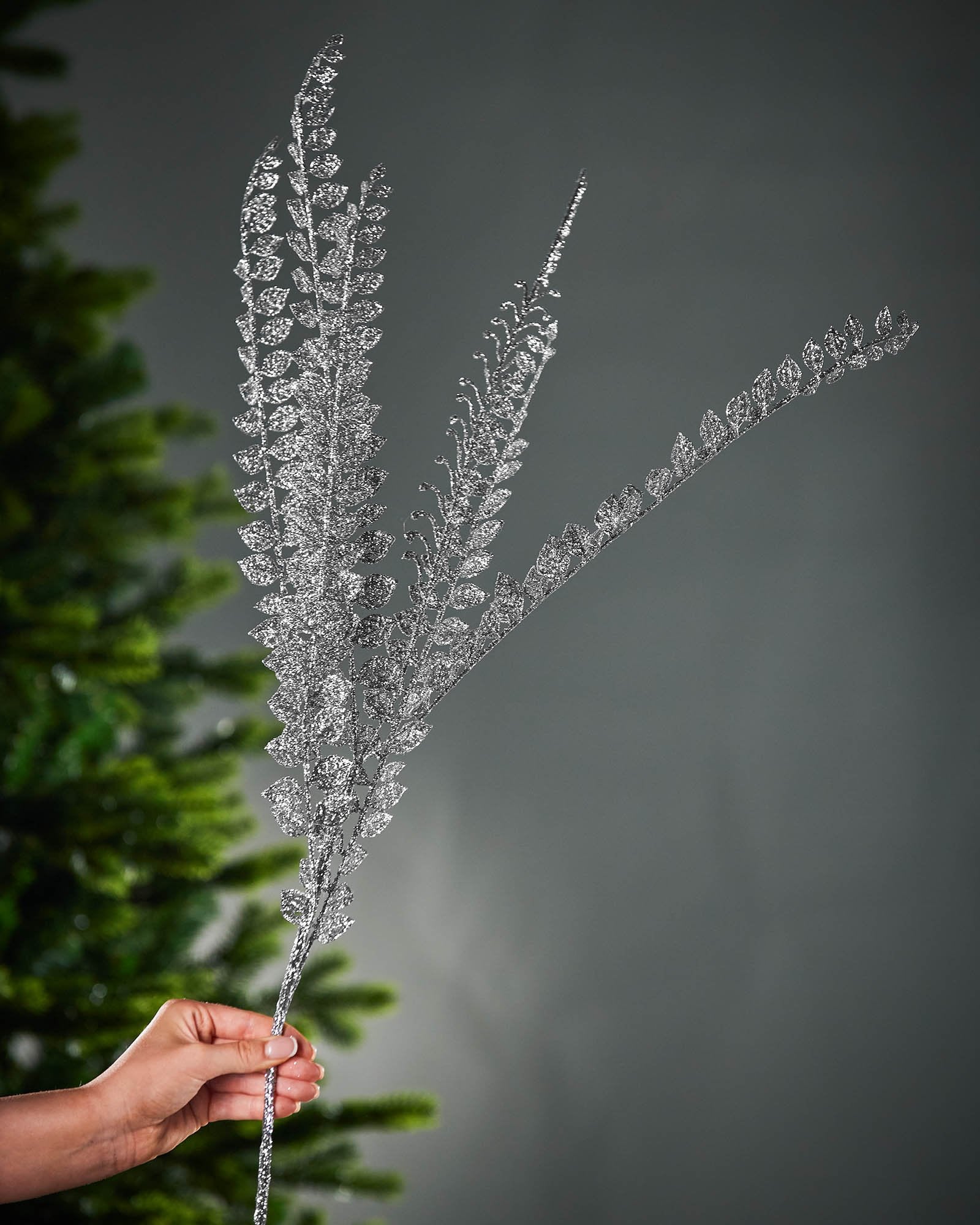 Silver Leaf Christmas Tree Spray, 84 cm