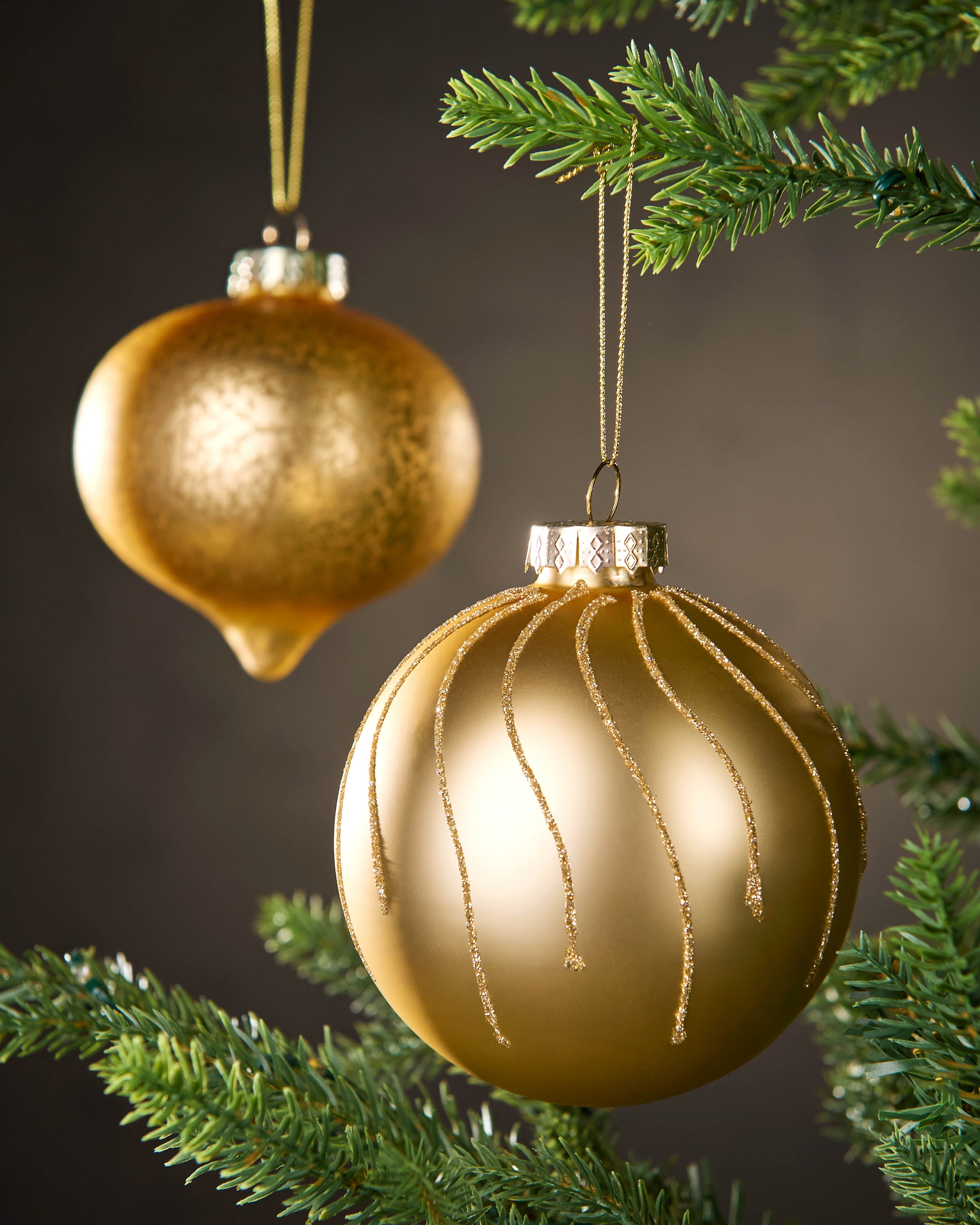 Set of 6 Glass Baubles, Gold, 10 cm