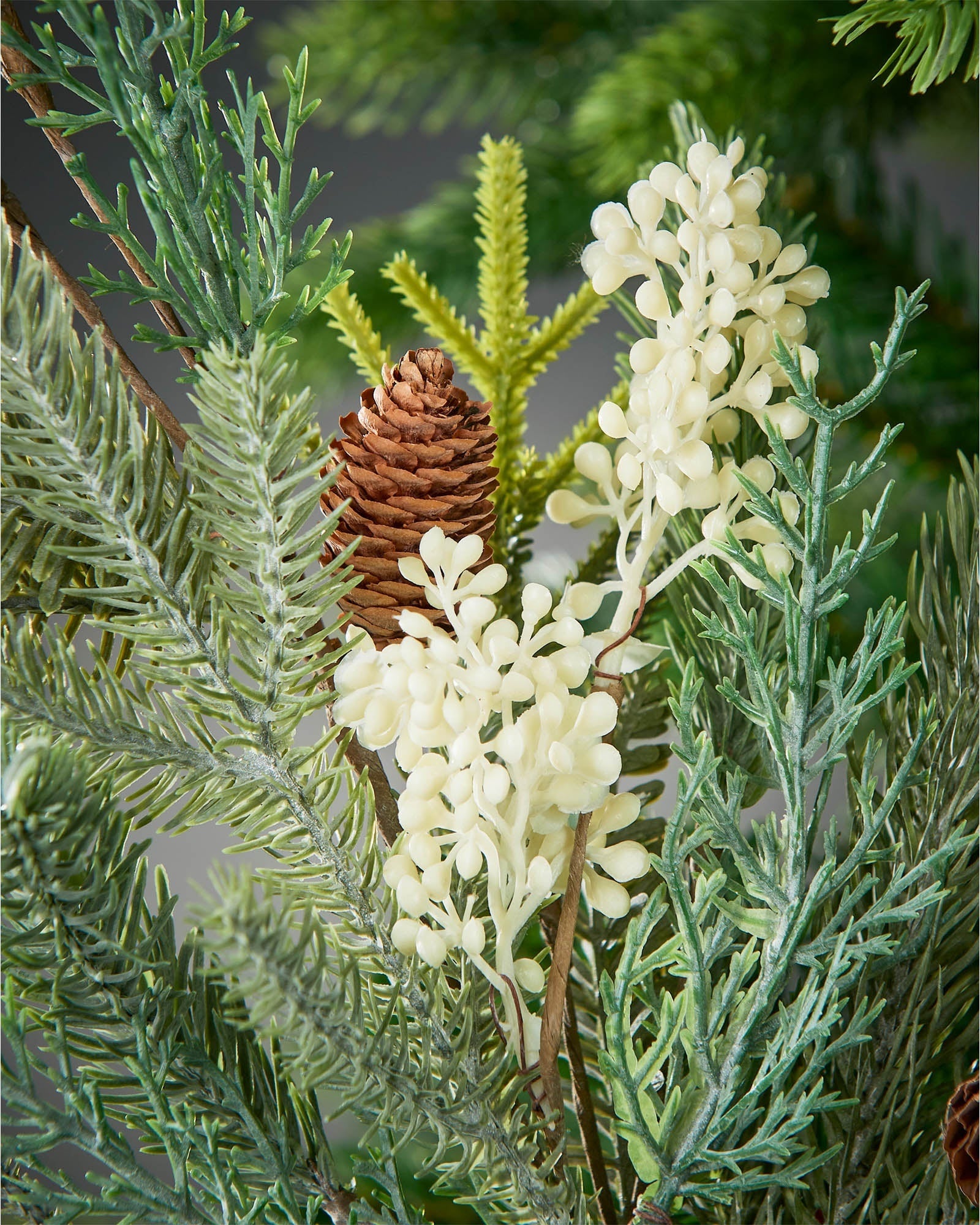 Pinecone Mixed Tips Pick, 60 cm