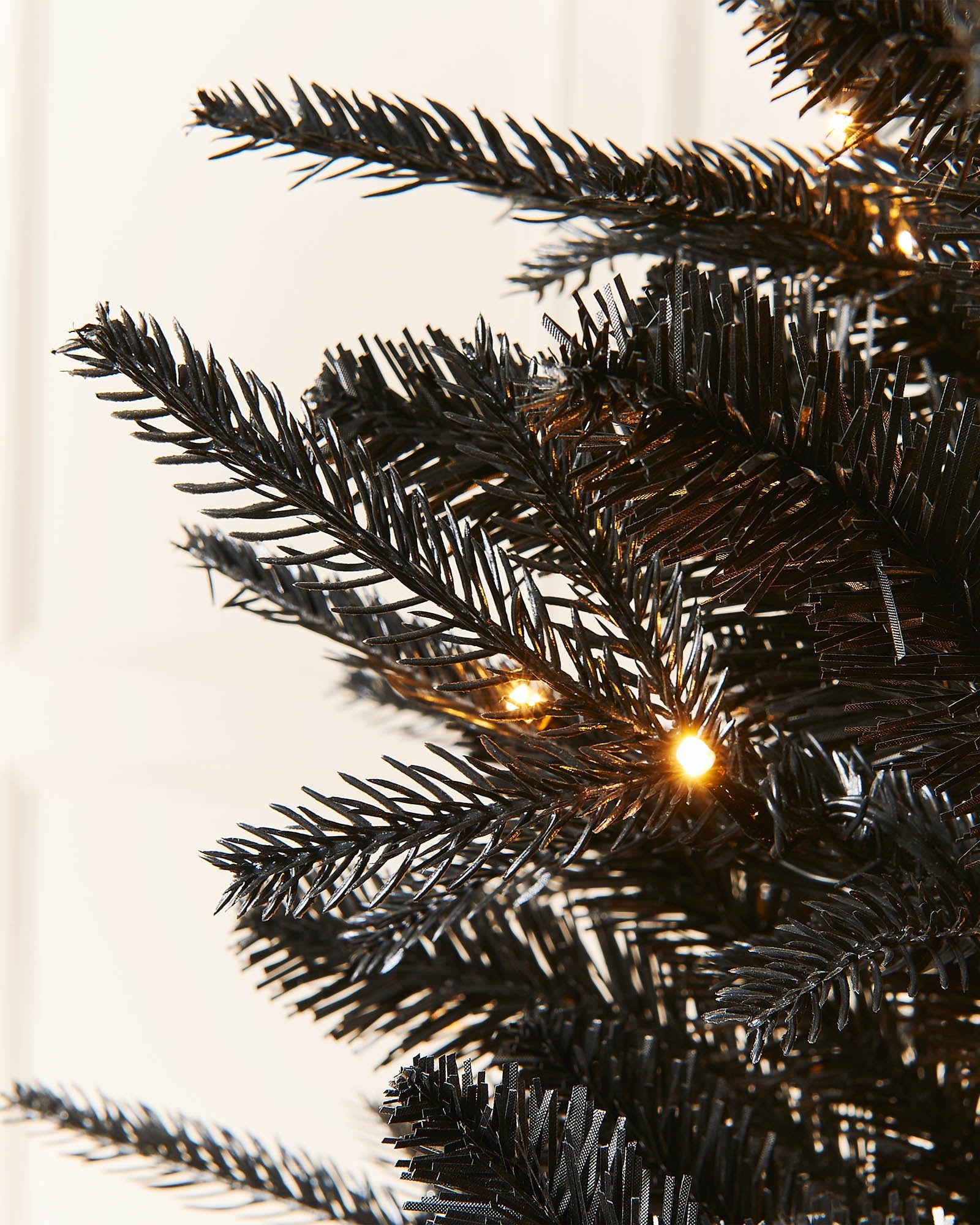 Pre-Lit Mixed Pine Black Christmas Tree, 6 ft