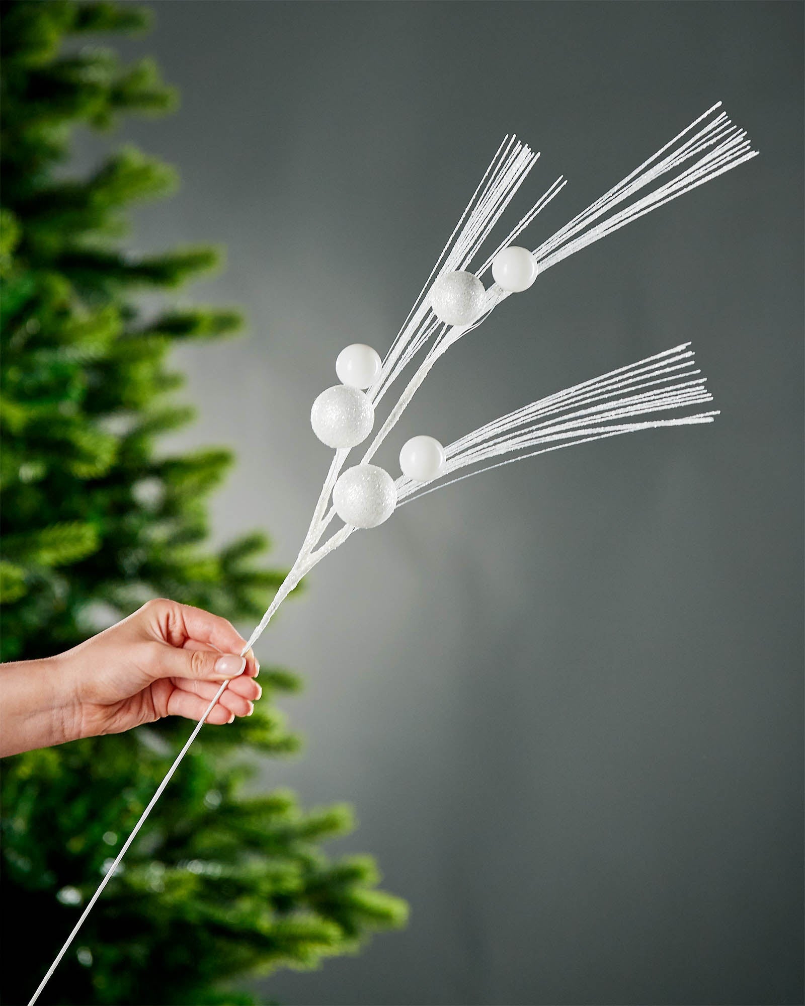 Glitter Bauble Spray, White, 72 cm