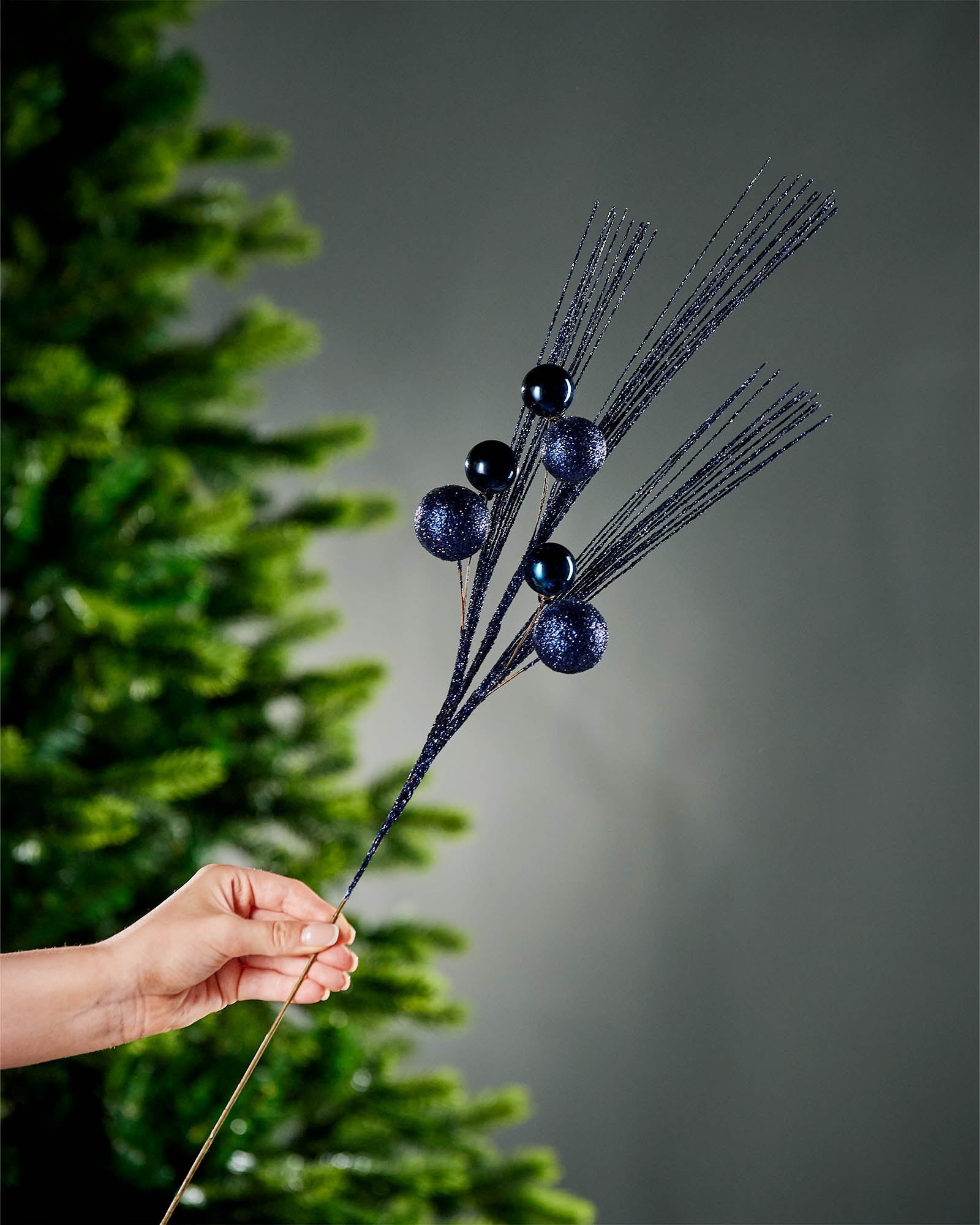 Glitter Bauble Spray, Navy Blue, 72 cm