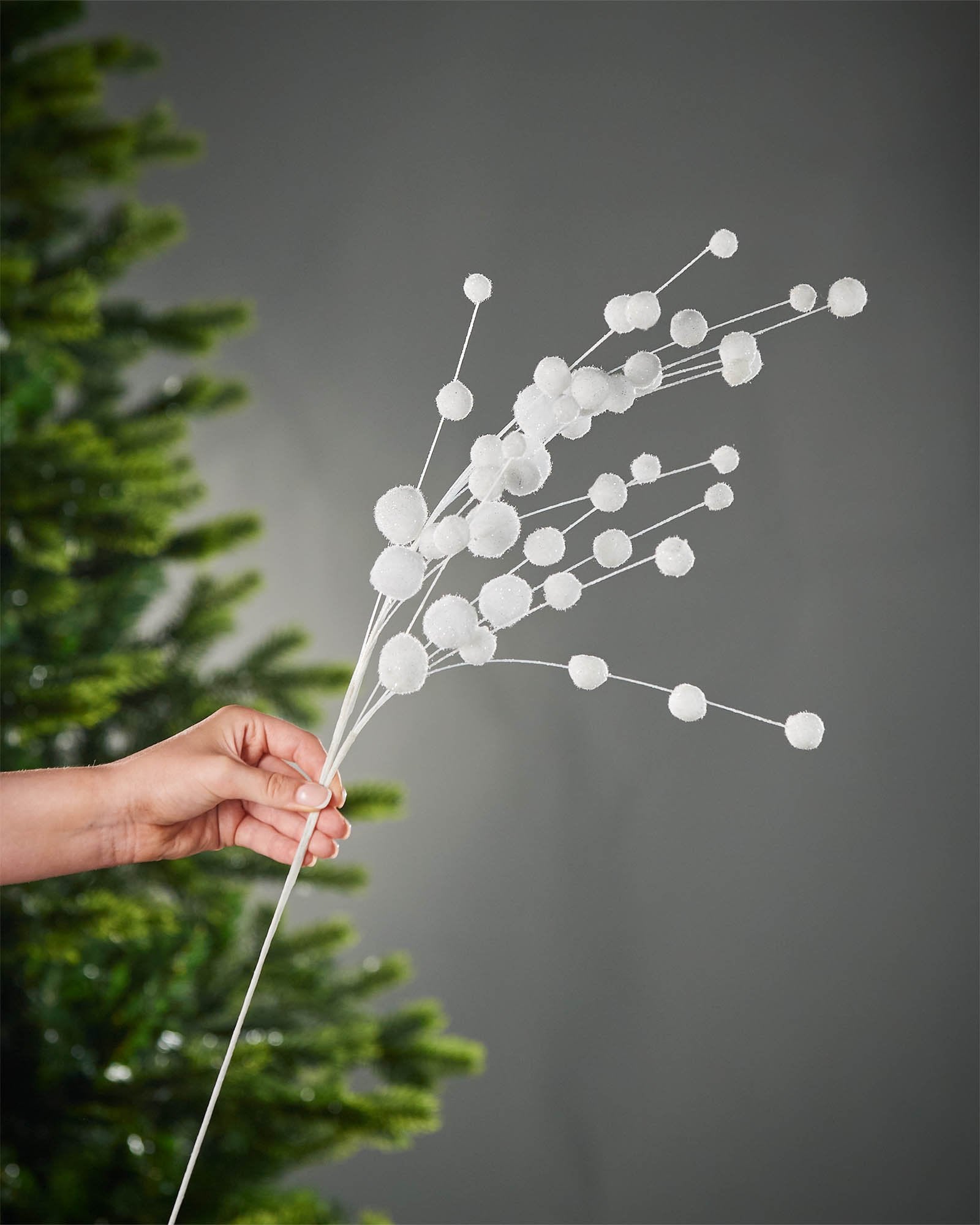 Snowball Spray, White, 69 cm