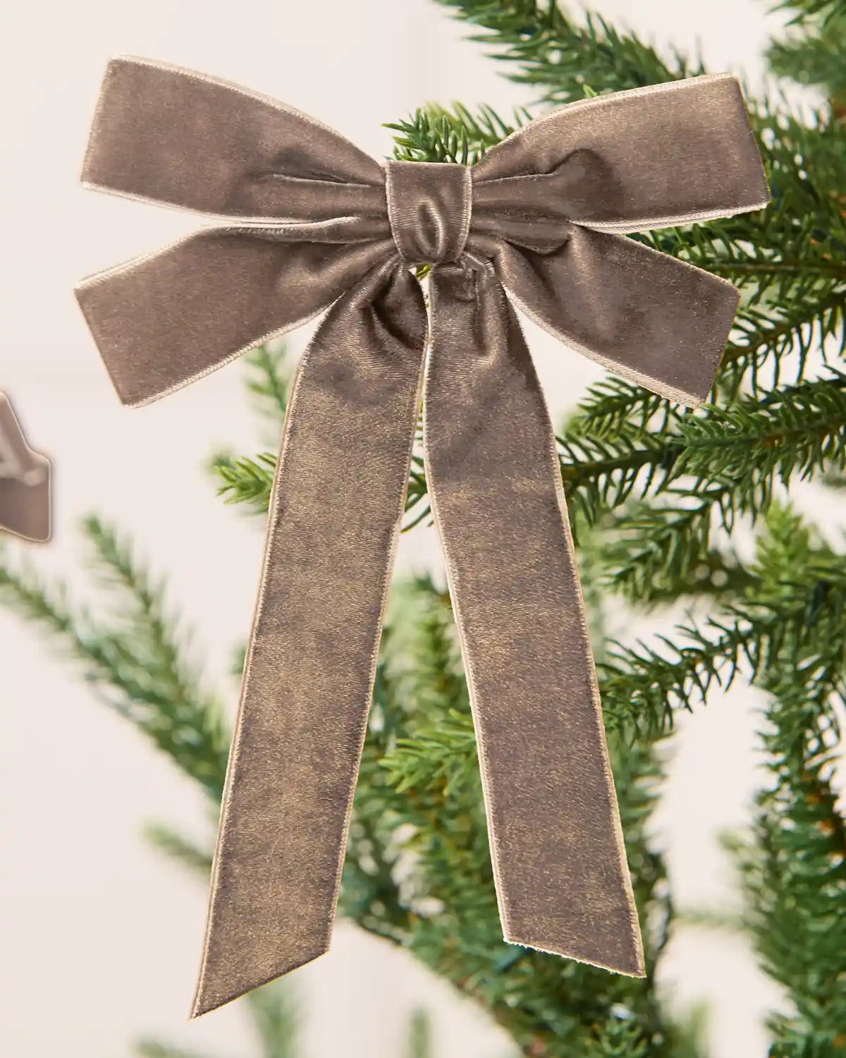 Set of 20 Velvet Double Bows, Mocha, 16.5 cm