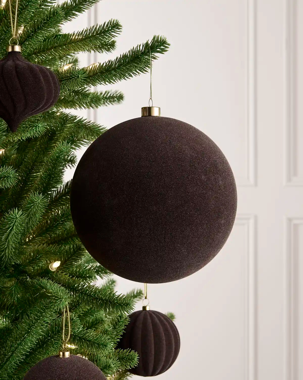 Espresso Oversized Velvet Bauble, Traditional, 20 cm