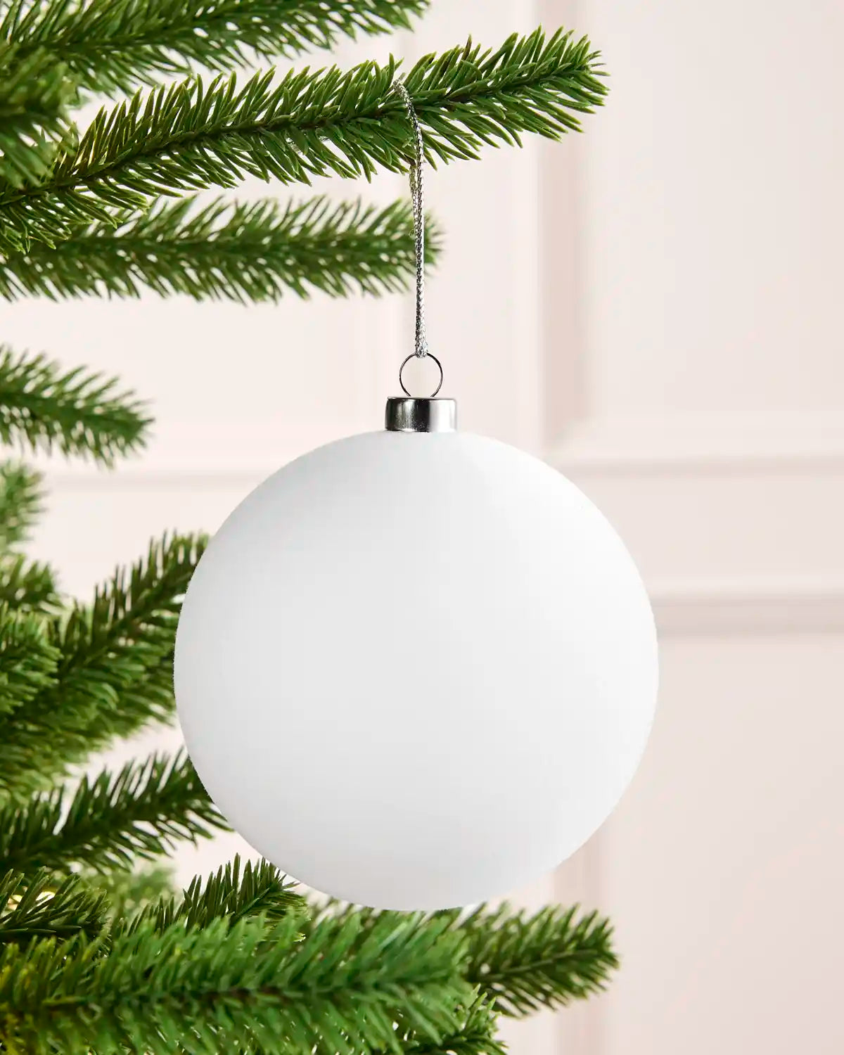 Set of 9 Velvet Baubles, White, 10 cm