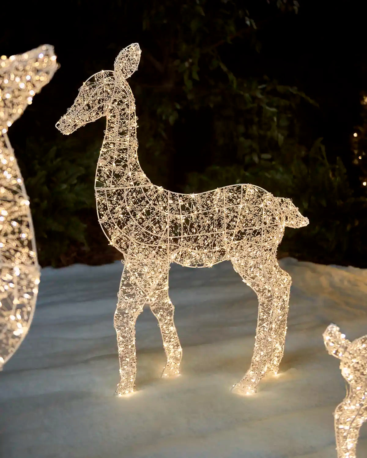 Pre-Lit Twinkling Beaded Reindeer Family, 103 cm