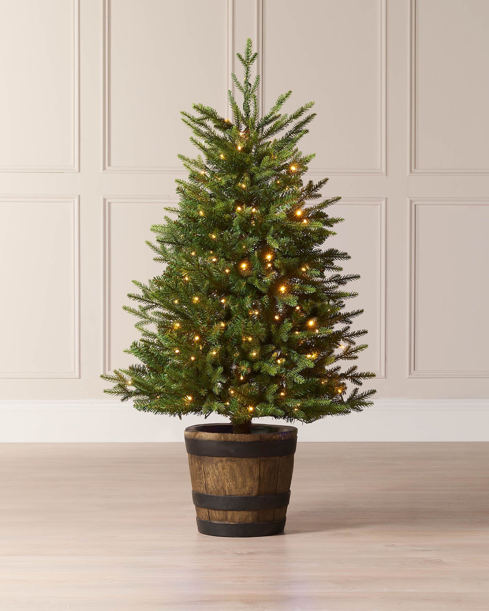 Pre-Lit Potted Pine Christmas Tree, 4 ft