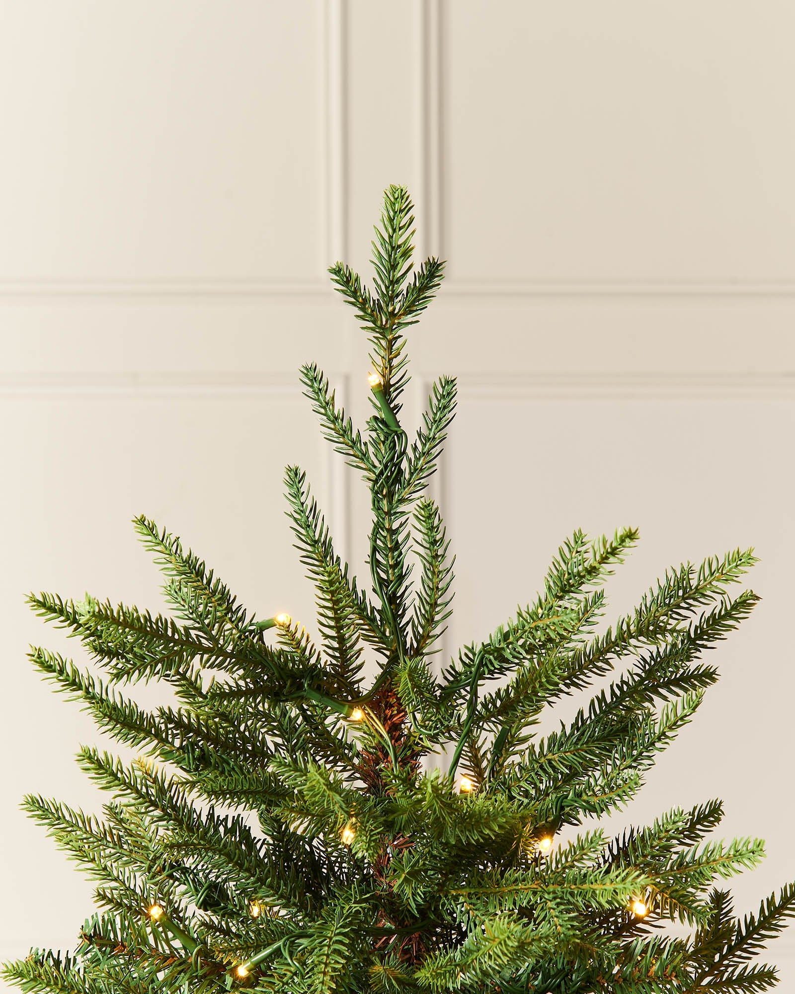 Pre-Lit Potted Pine Christmas Tree, 4 ft