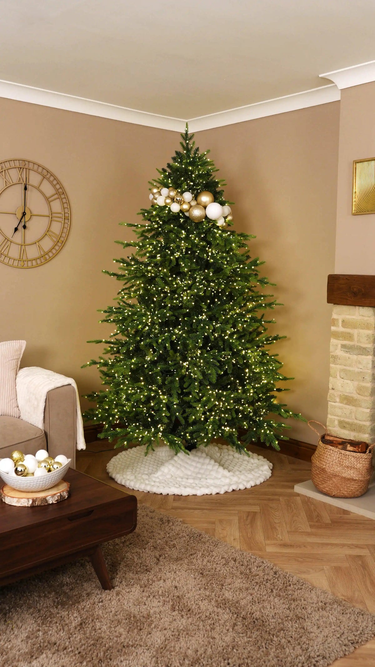 Attach the Top Bauble Layer