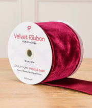 Roll of burgundy 10 cm double-sided wired velvet ribbon with satin reverse, measuring 9 m.