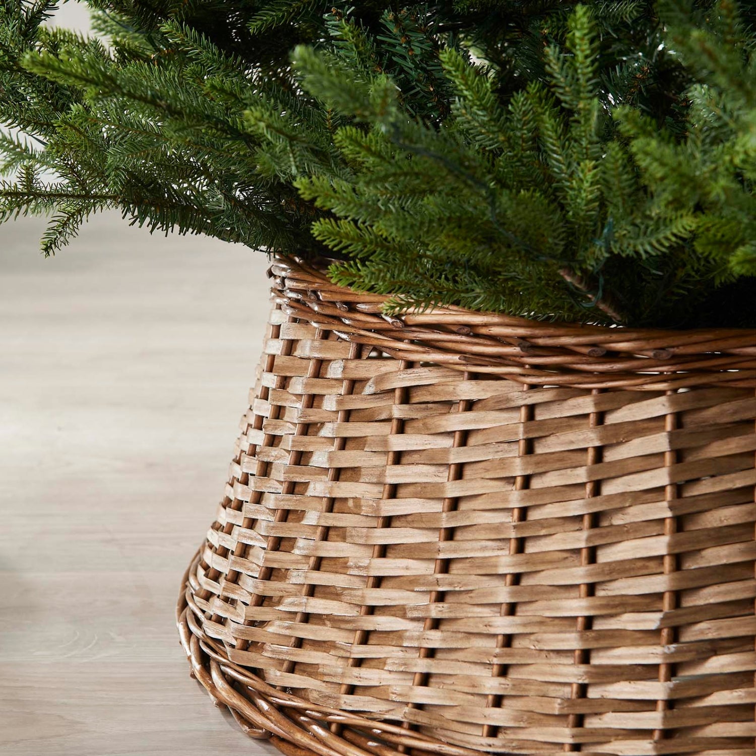New In: Tree Skirts