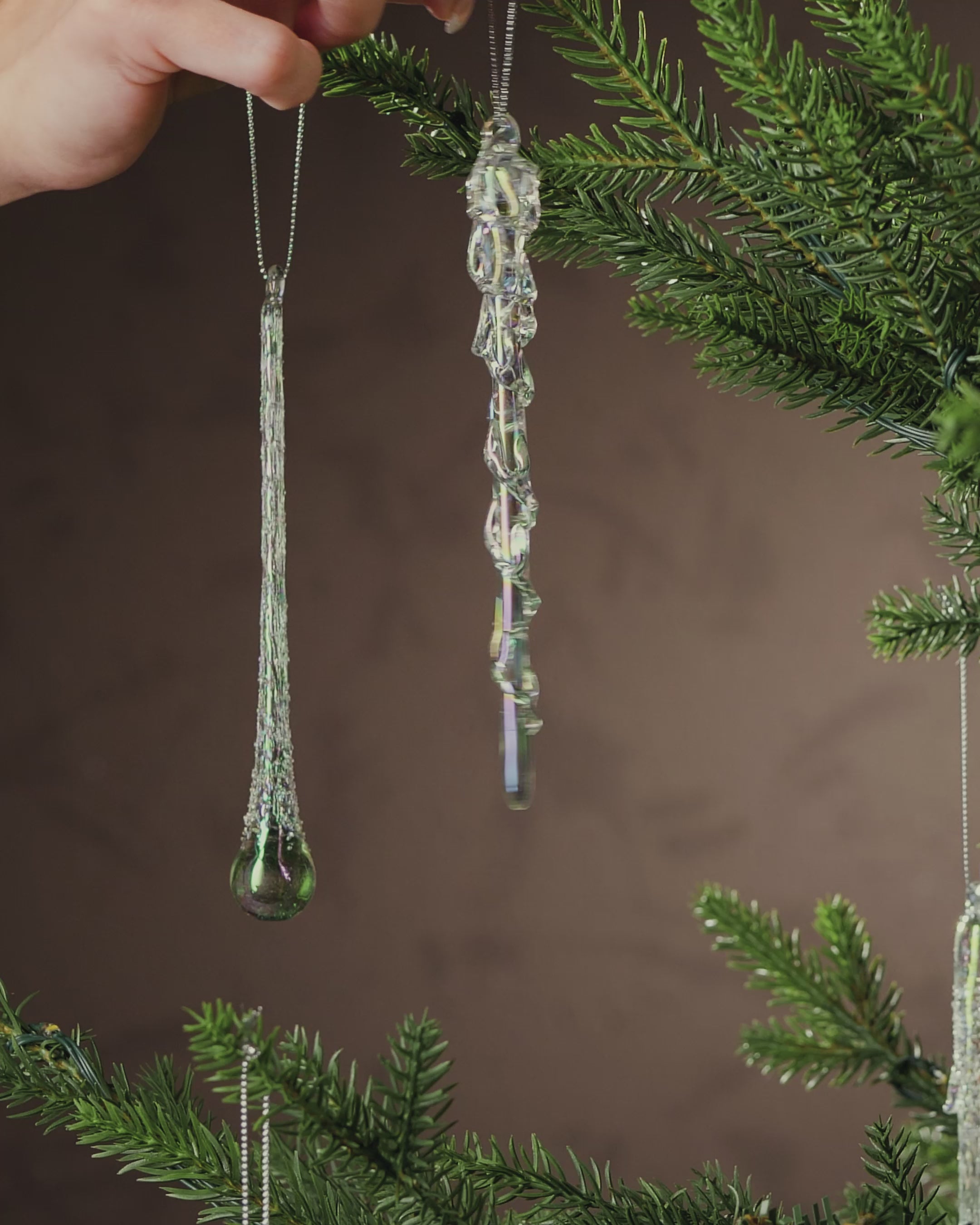 Load video: Set of 20 Iridescent Glass Icicle Decorations