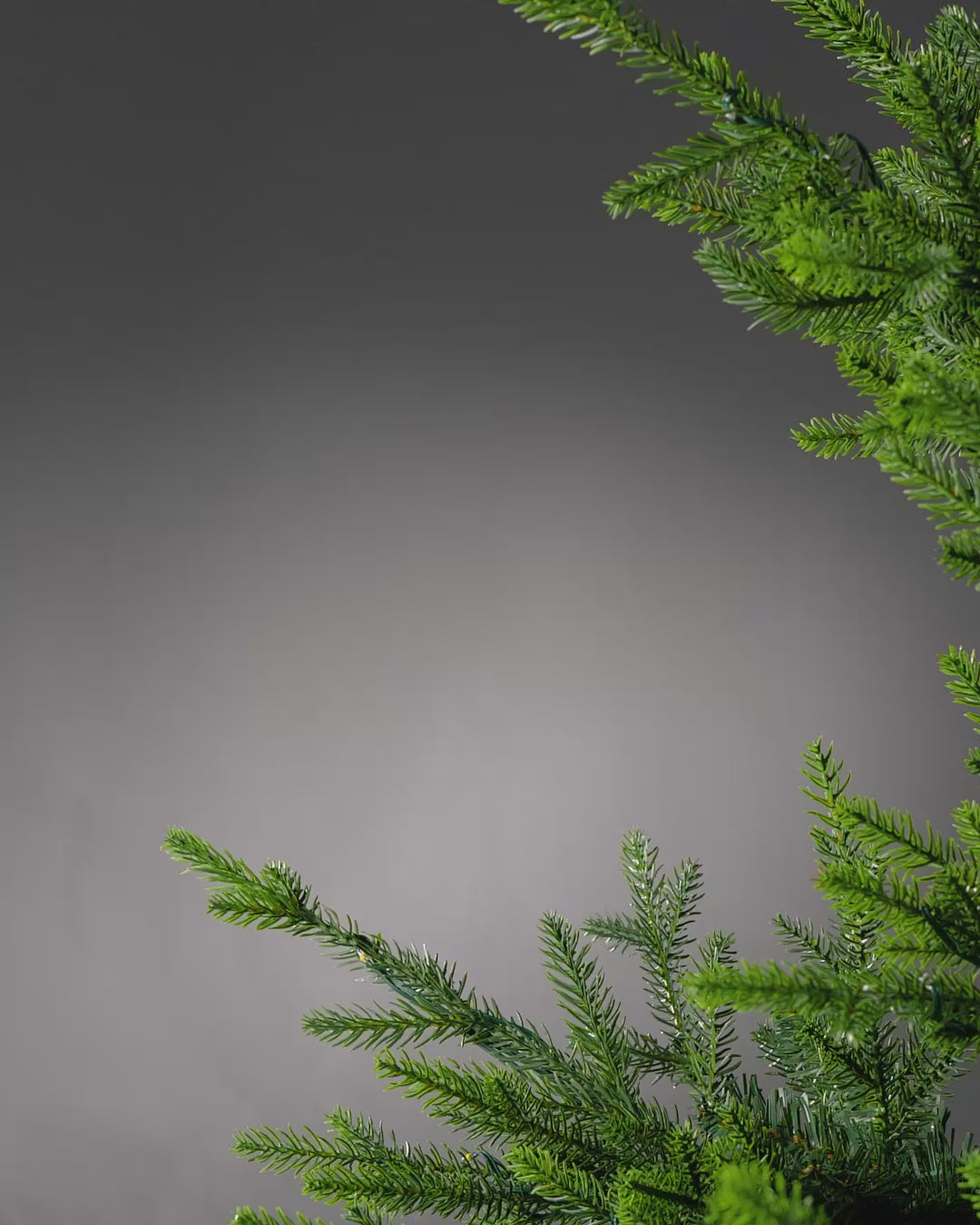 Load video: Glitter Bauble Spray, Sage Green, 72 cm