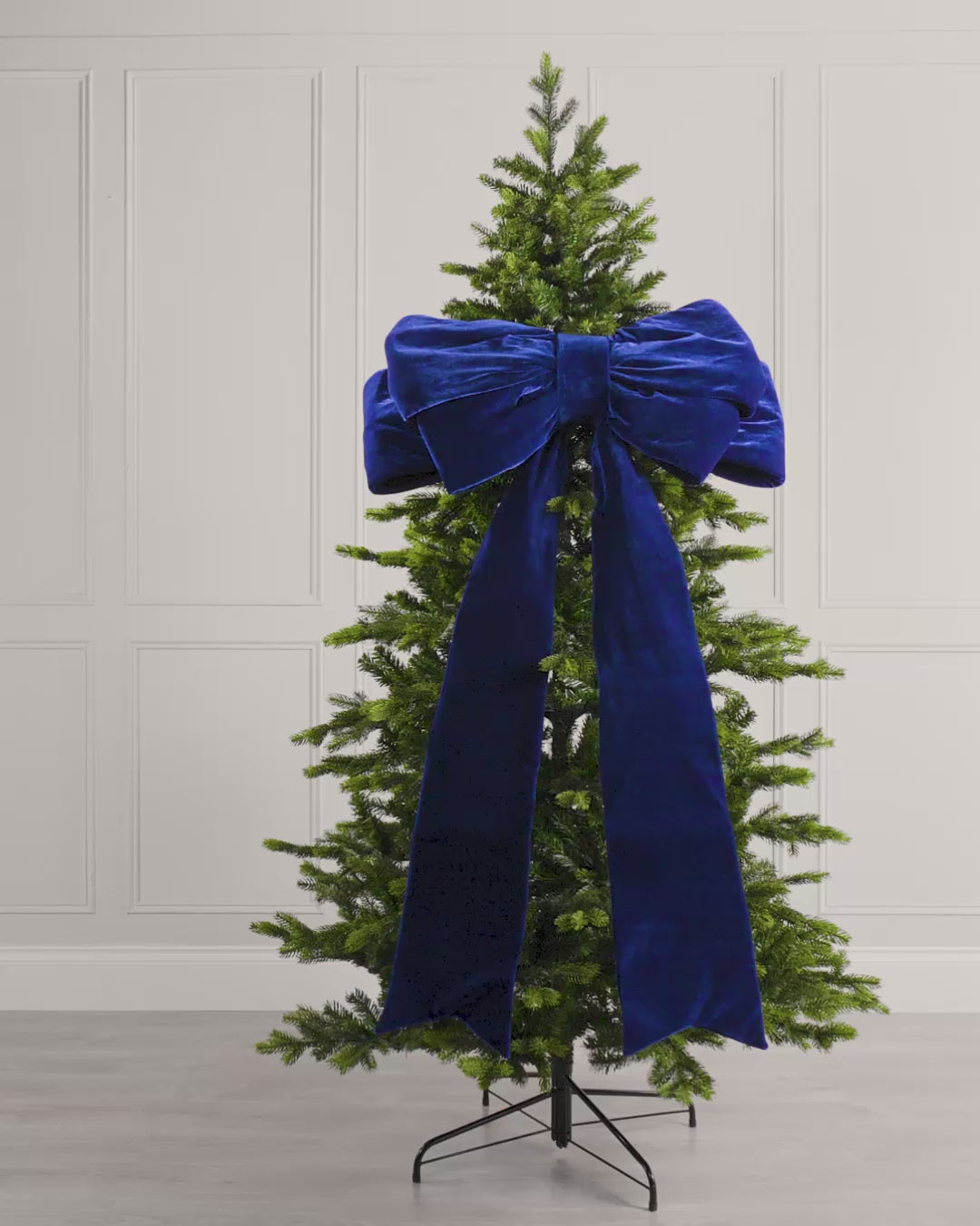 Load video: Large Velvet Christmas Bow, Navy, 140 cm