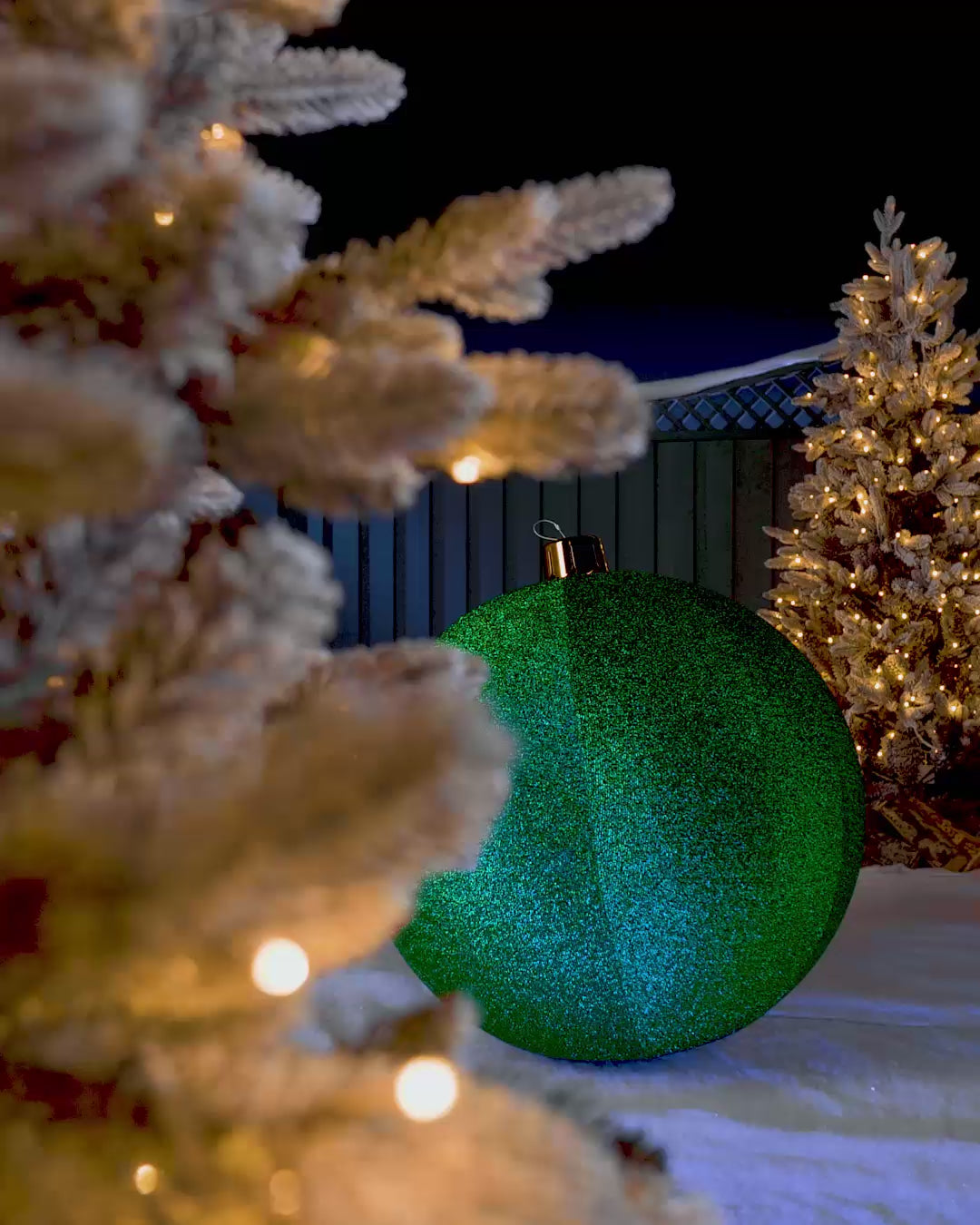 Load video: Inflatable Tinsel Christmas Bauble, Green, 76 cm