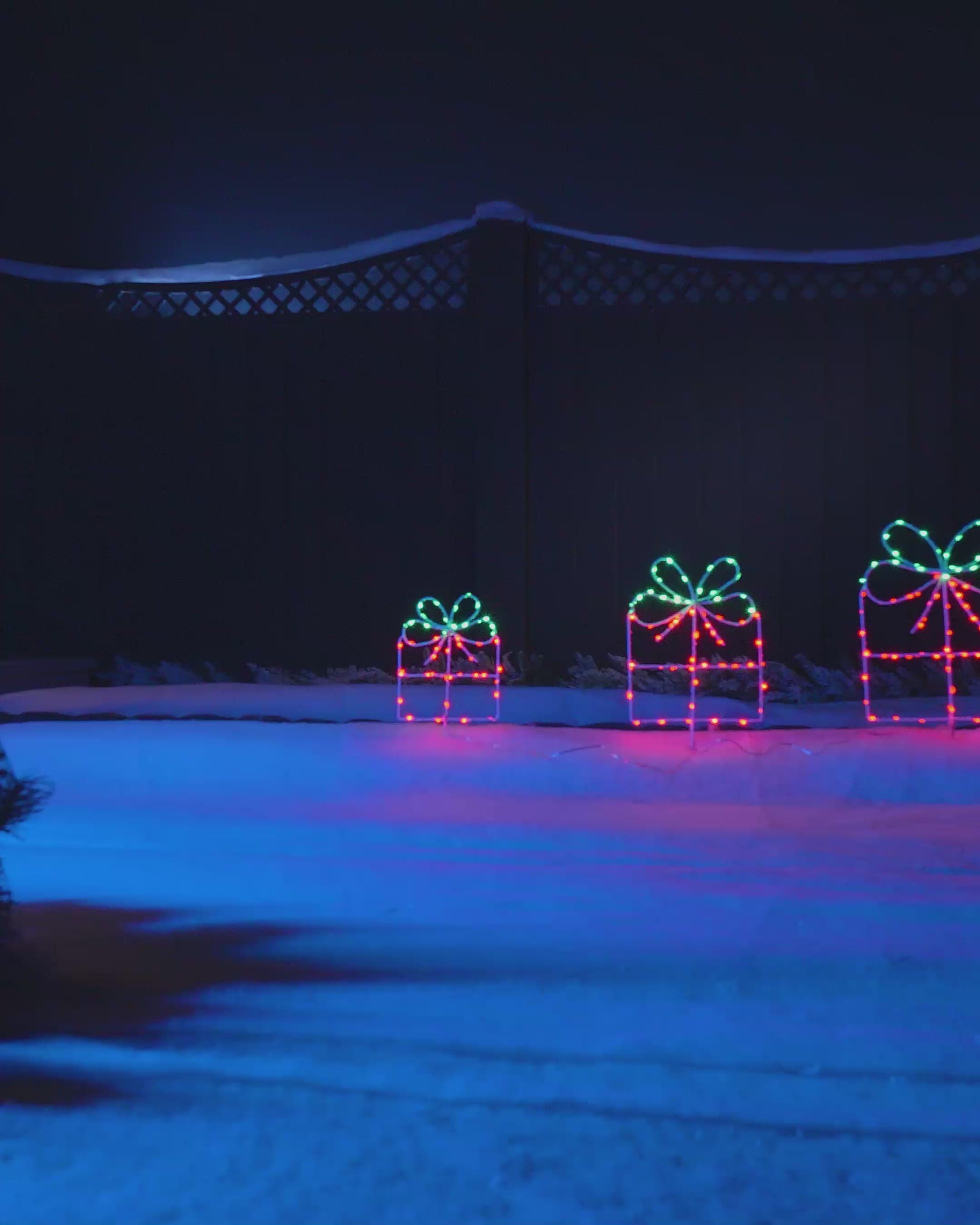 Load video: Set of 3 Giftbox Pathway Stake Lights, 40 cm