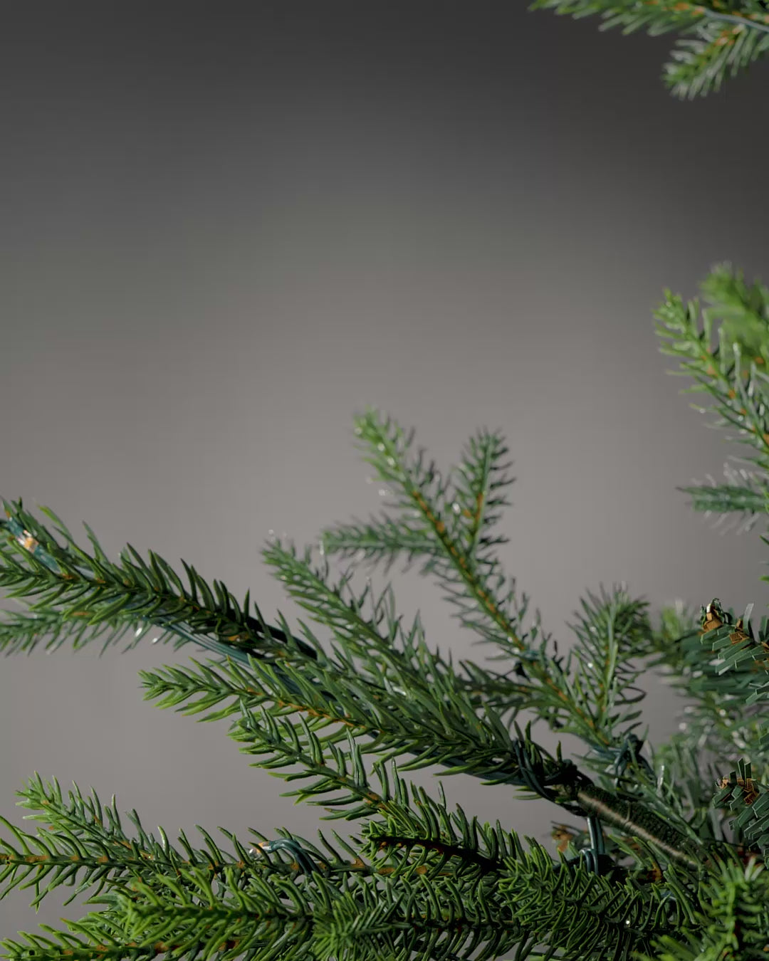 Load video: Set of 3 Baby Pink Artificial Poinsettia Flowers with Clip, 12 cm