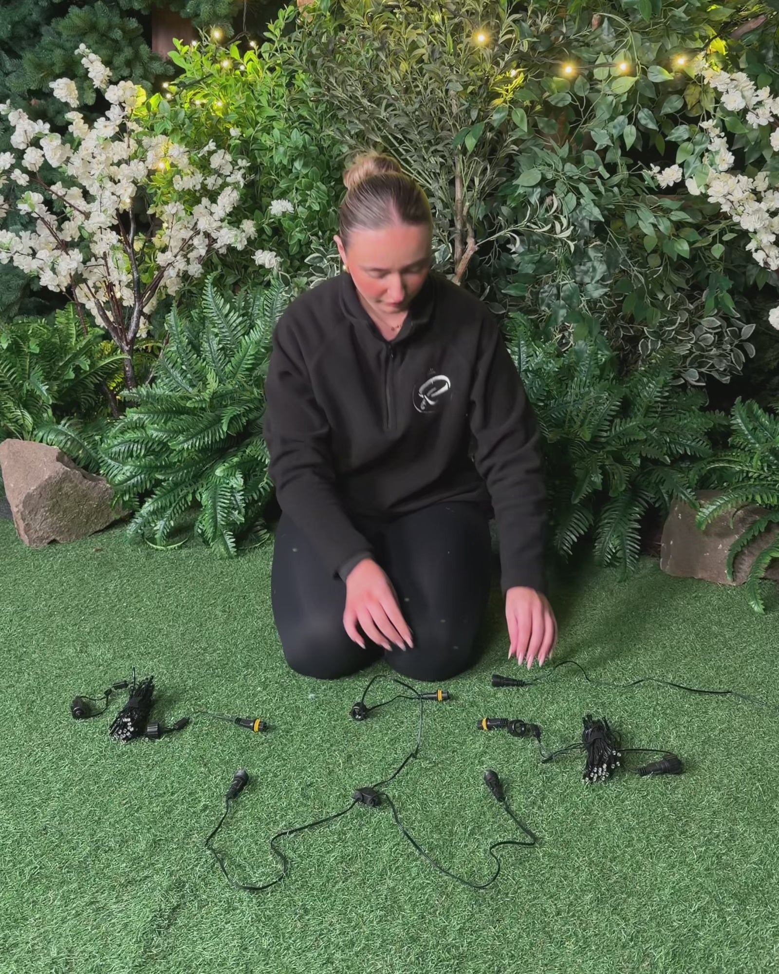 Load video: Home Series Y Cord Connector, Connectable, Black