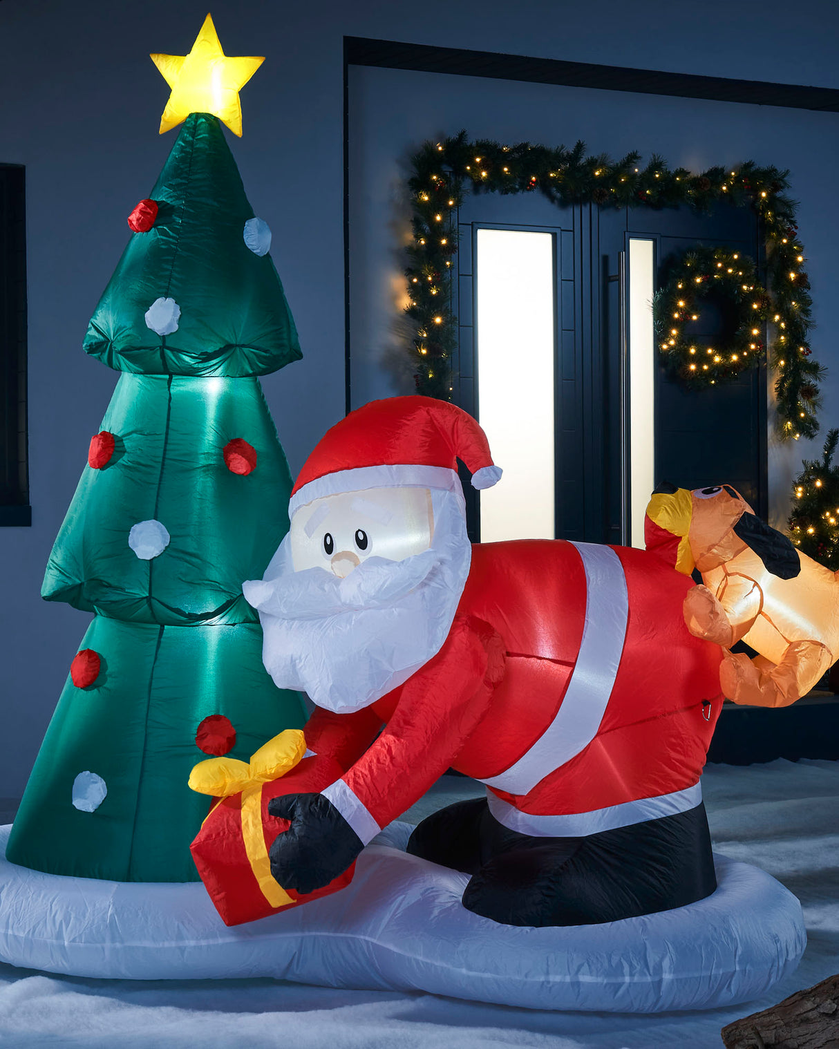 Pre-Lit Inflatable Christmas Tree with Santa & Dog, 7 ft – We R Christmas