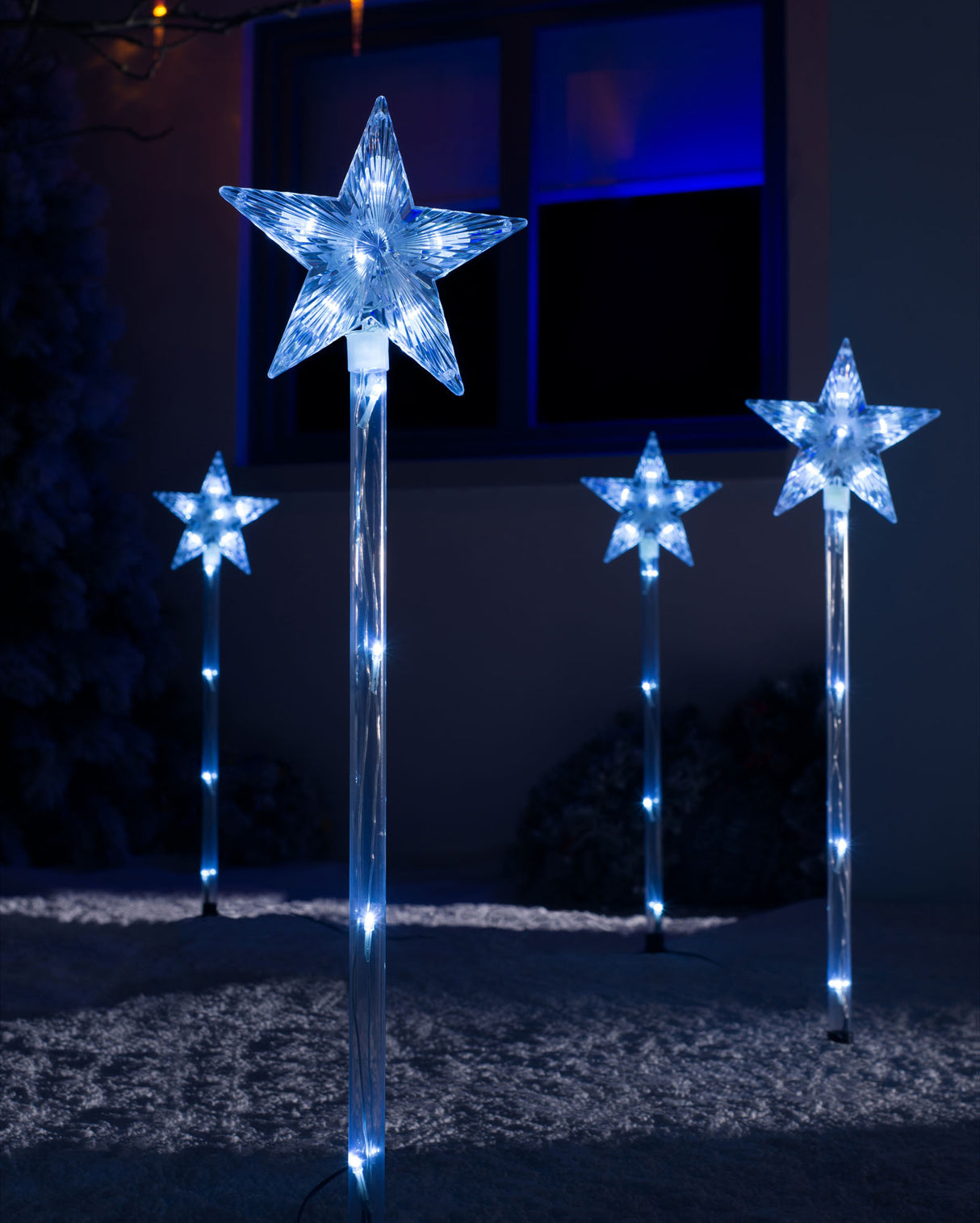 Set of 4 Connectable Star Pathway Stake Lights, Bright White, 77 cm