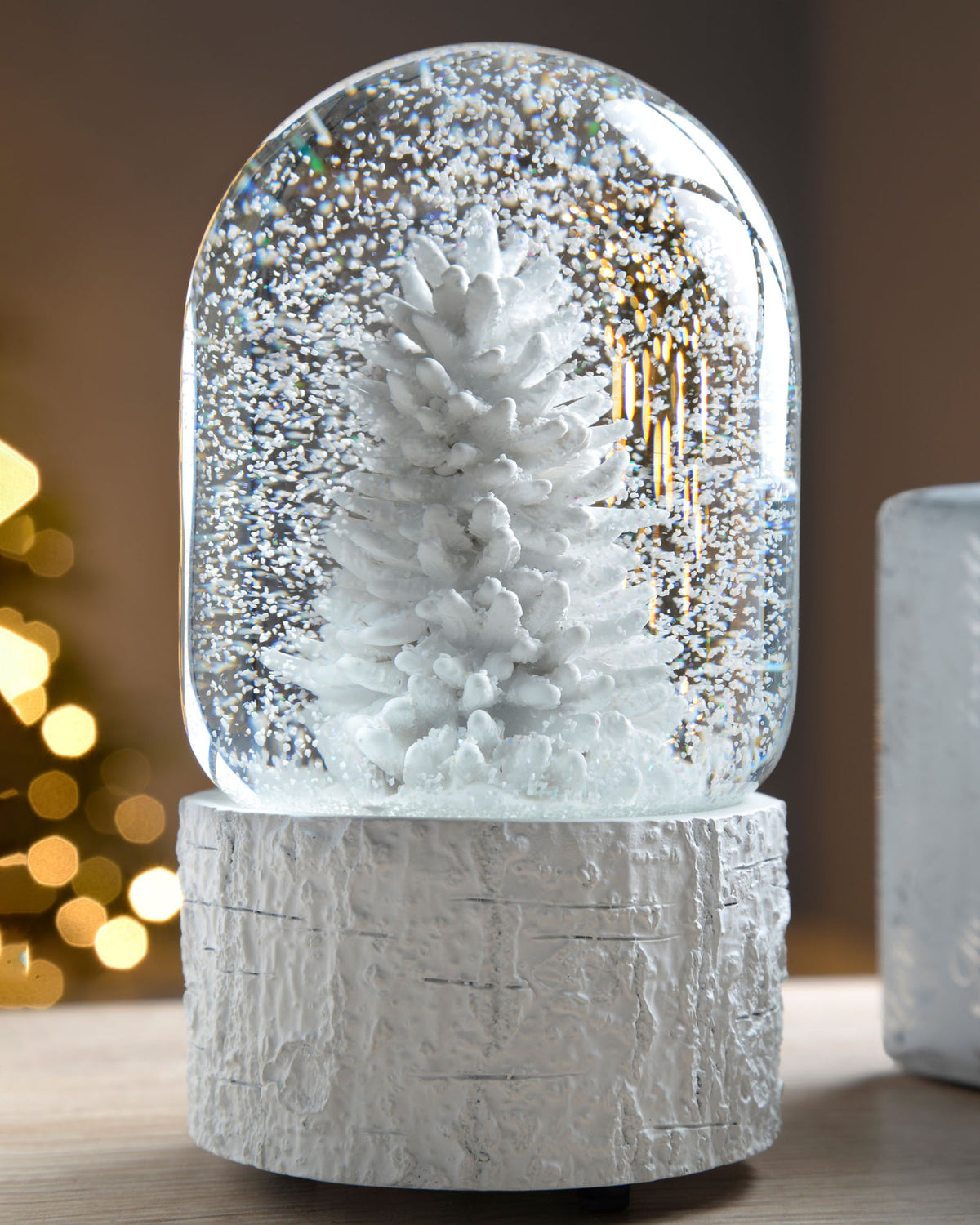Musical Christmas Tree Snow Globe, White, 17 cm