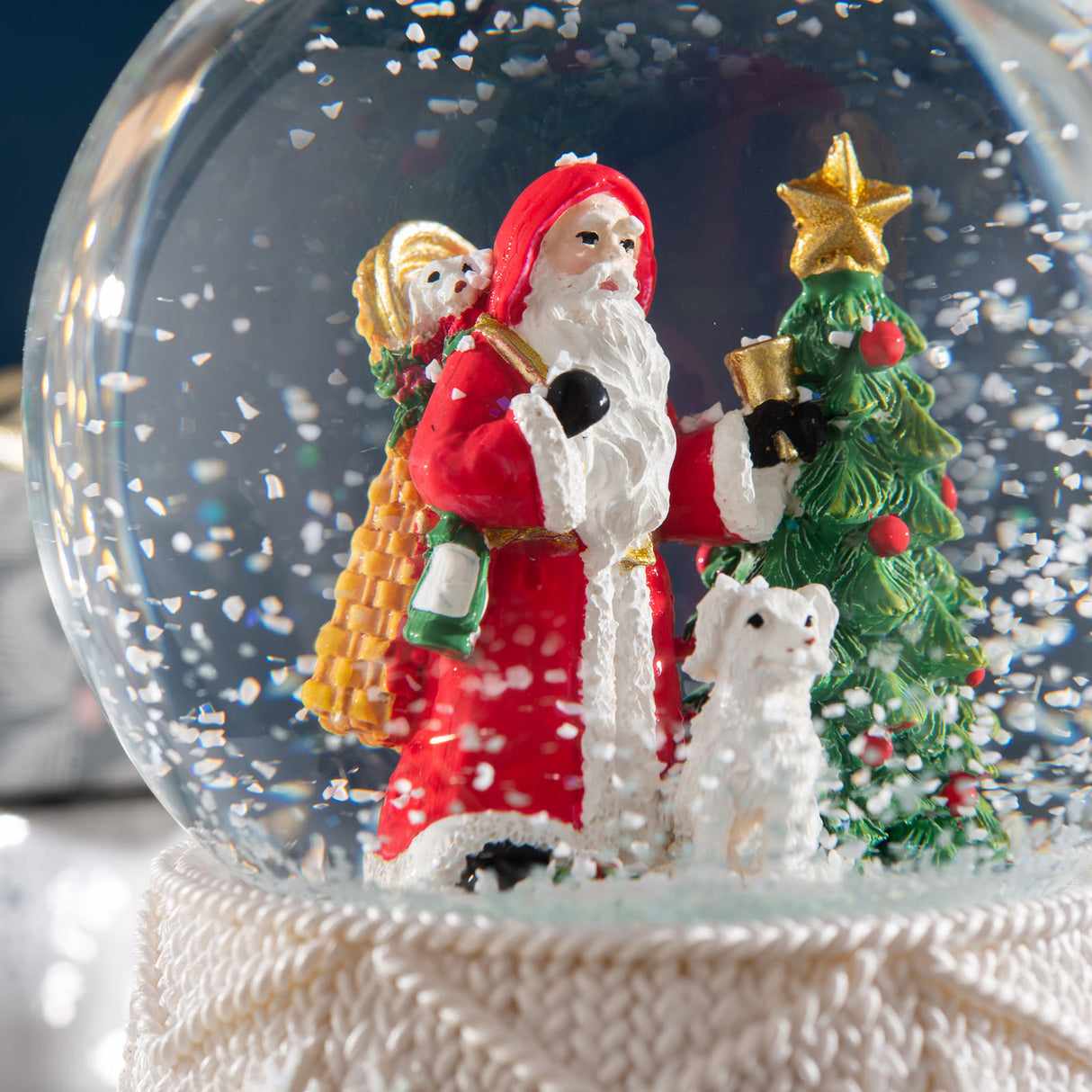 Musical Santa Snowglobe, 16 cm