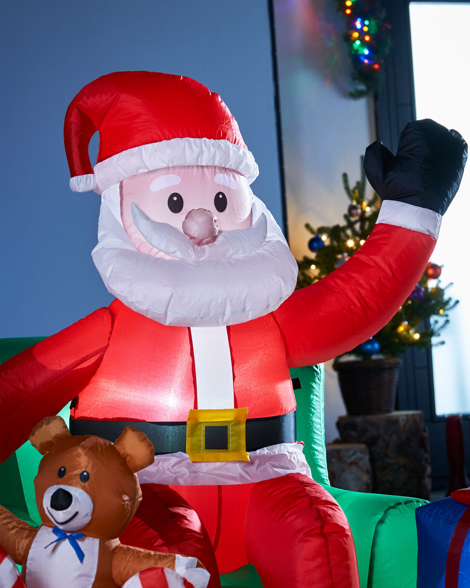 Pre-Lit Inflatable Santa with Present Stack, 5 ft