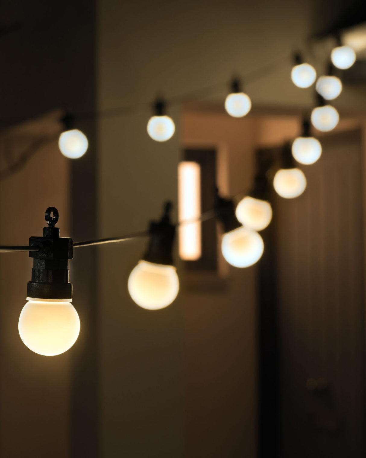 20 LED Connectable Matt Festoon Light String, Warm White, 7.7 m
